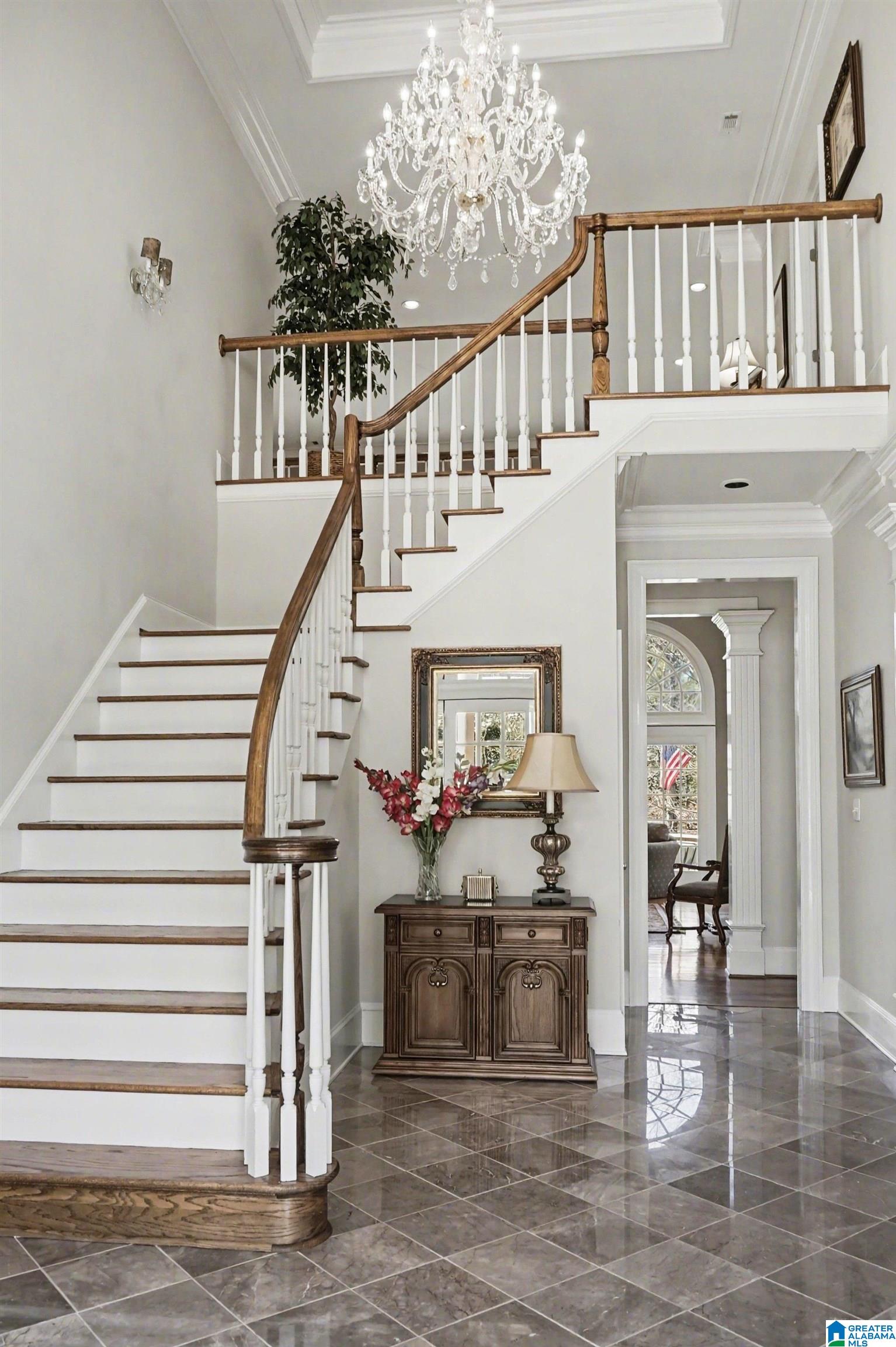 2119 LAKE HEATHER WAY