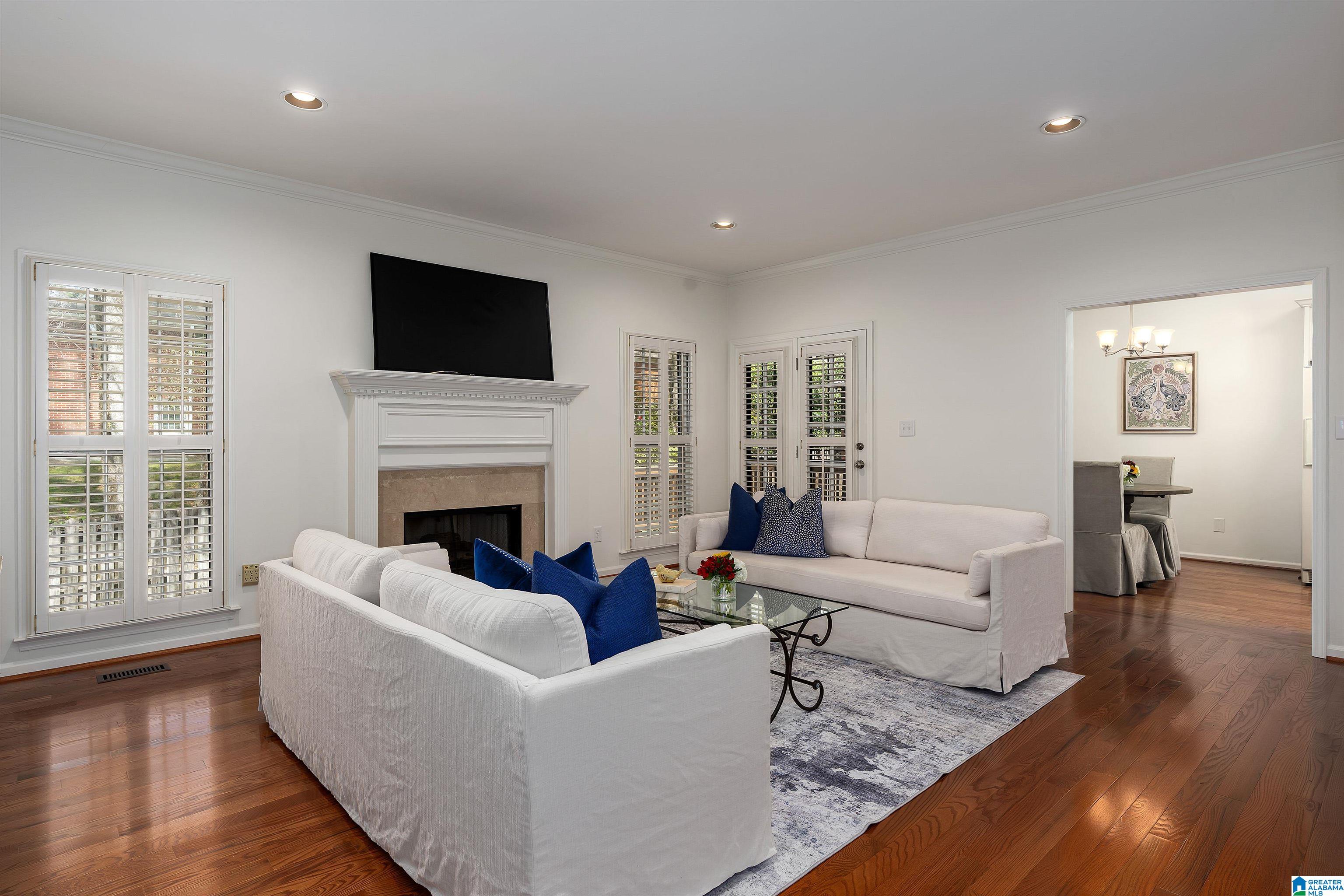 2317 TIMBER RIDGE CIRCLE