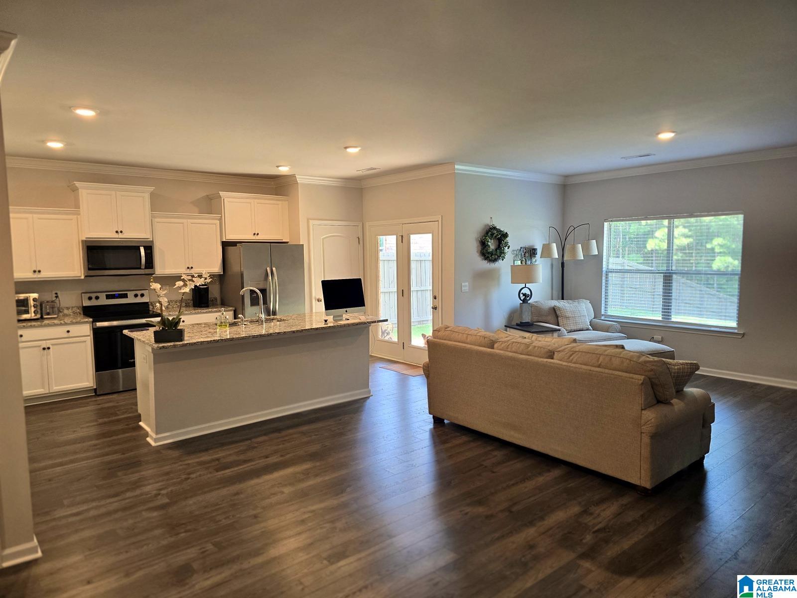 235 ASHLAND DRIVE SW