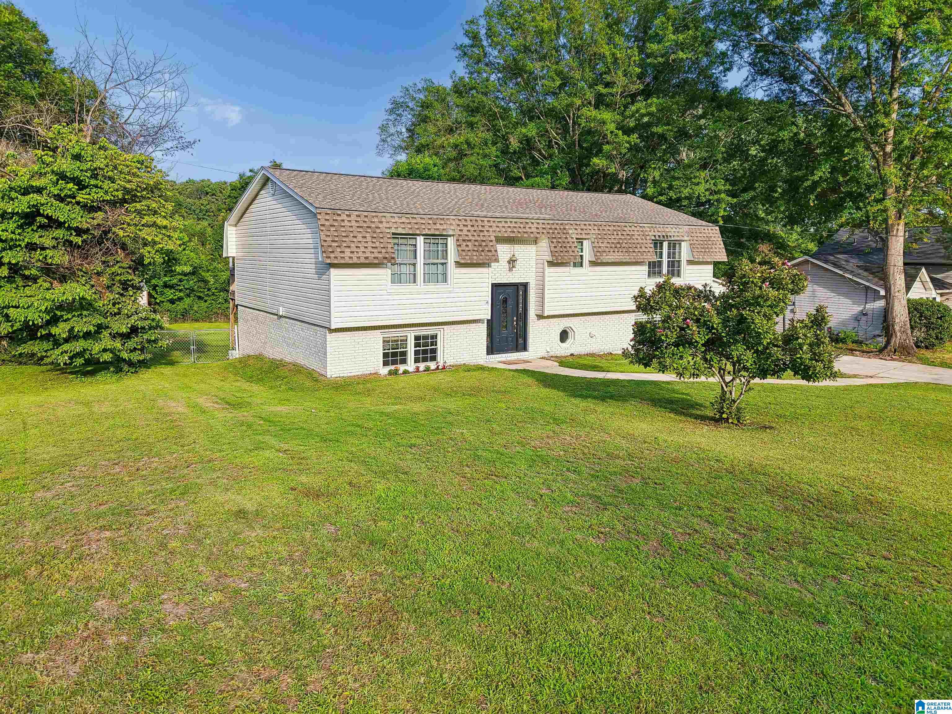 925 RYECROFT ROAD
