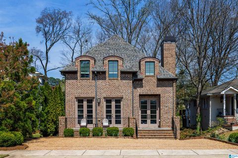 Photo of 828 Euclid Avenue, MOUNTAIN BROOK, AL 35213 (MLS # 21447619)
