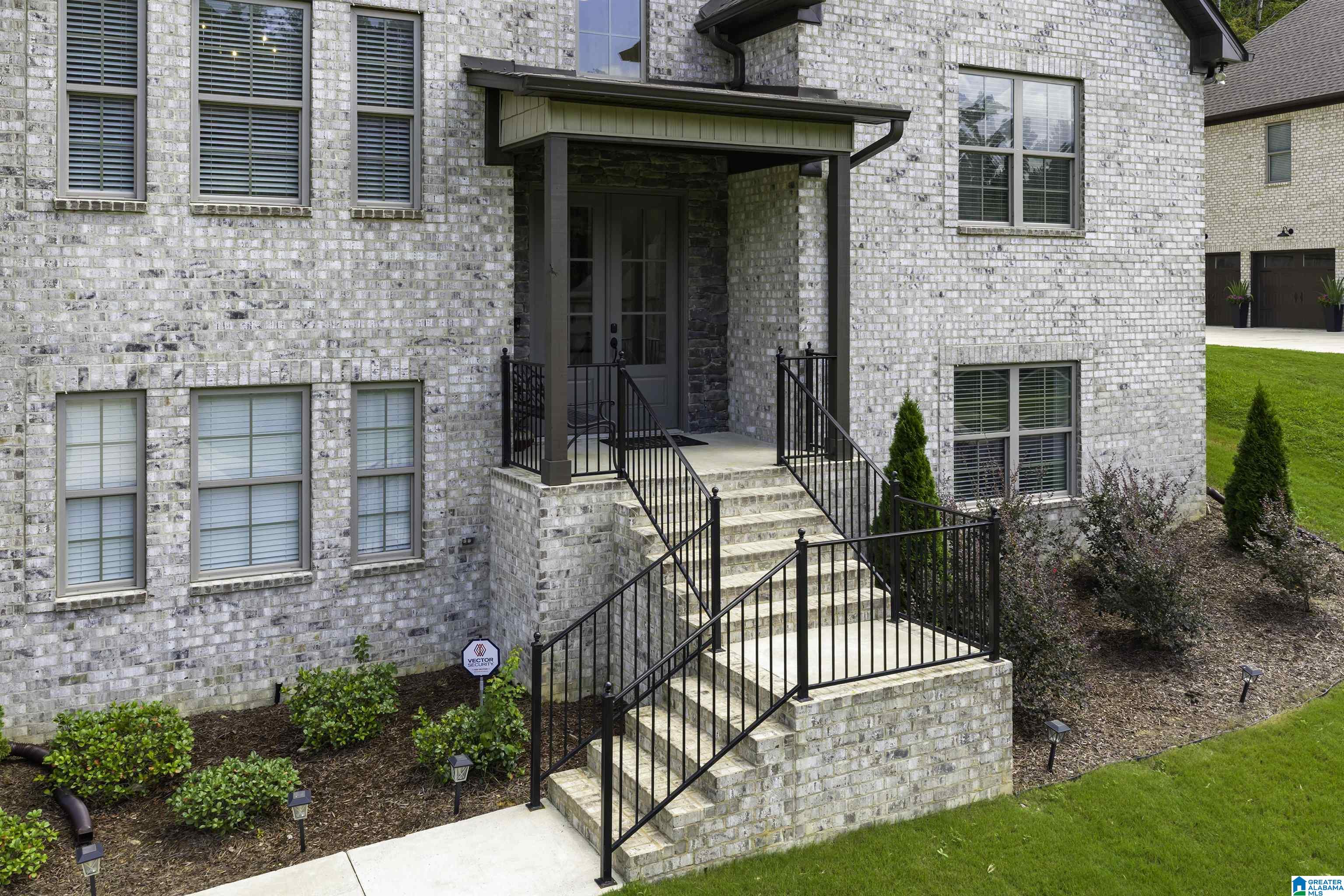 2056 GREY OAKS TERRACE