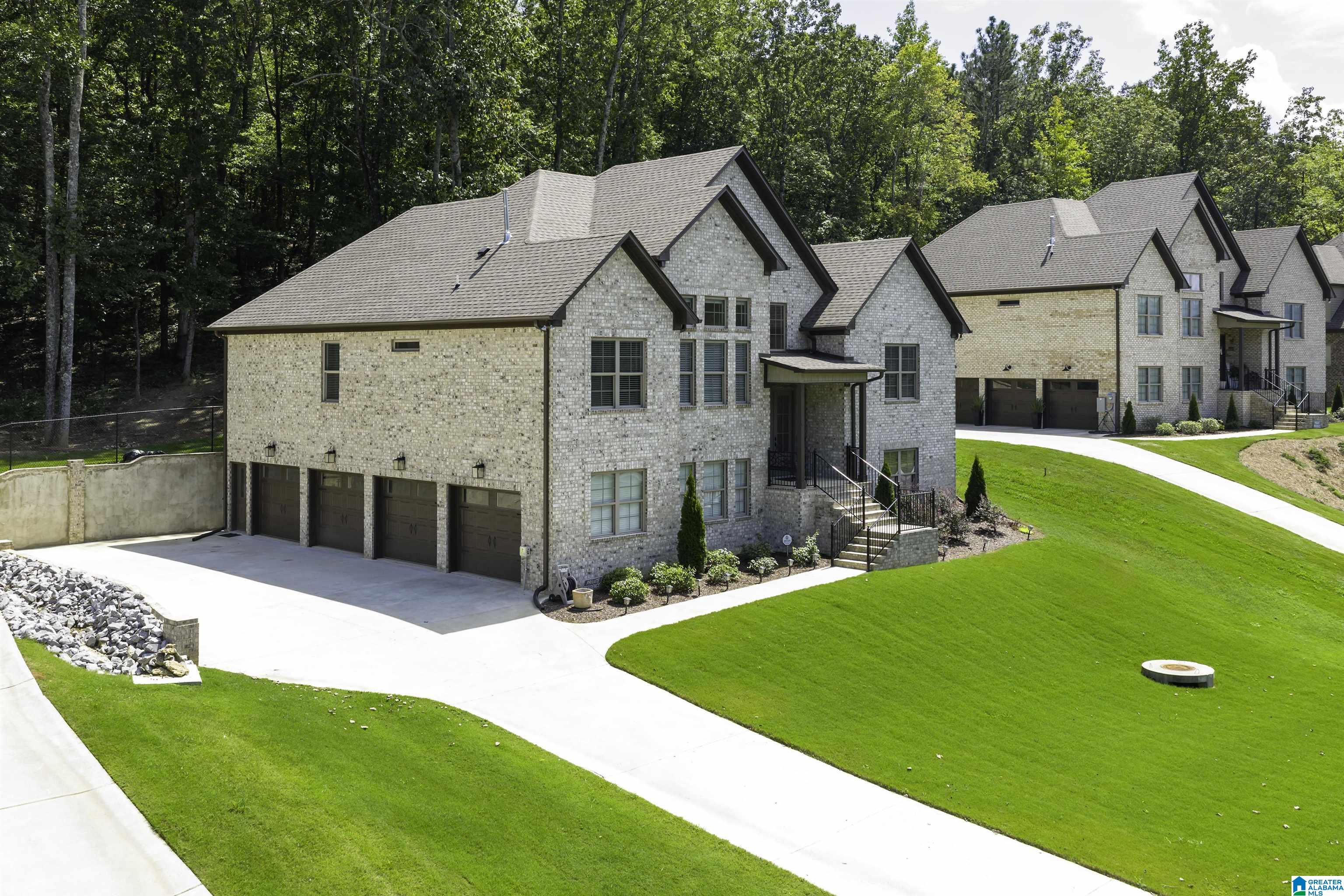2056 GREY OAKS TERRACE
