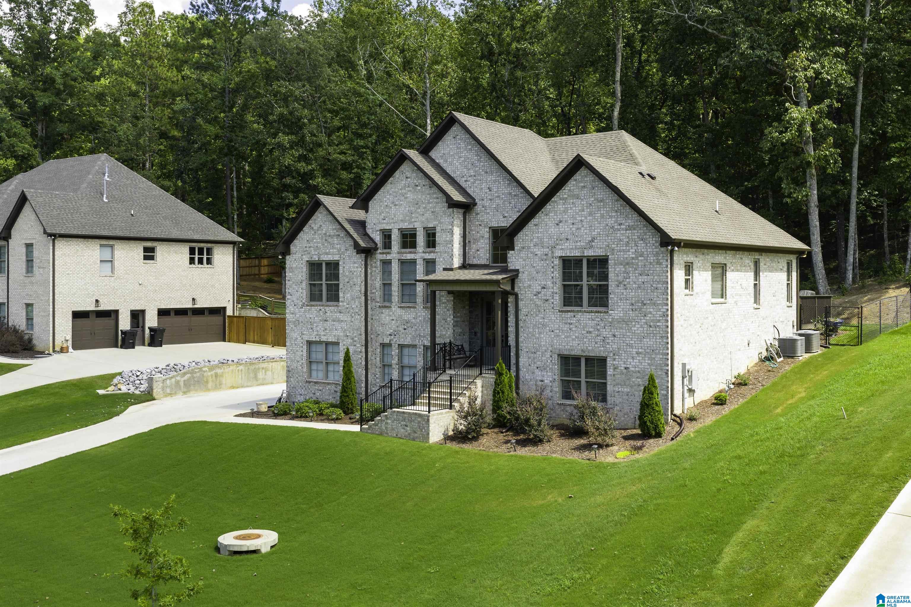 2056 GREY OAKS TERRACE