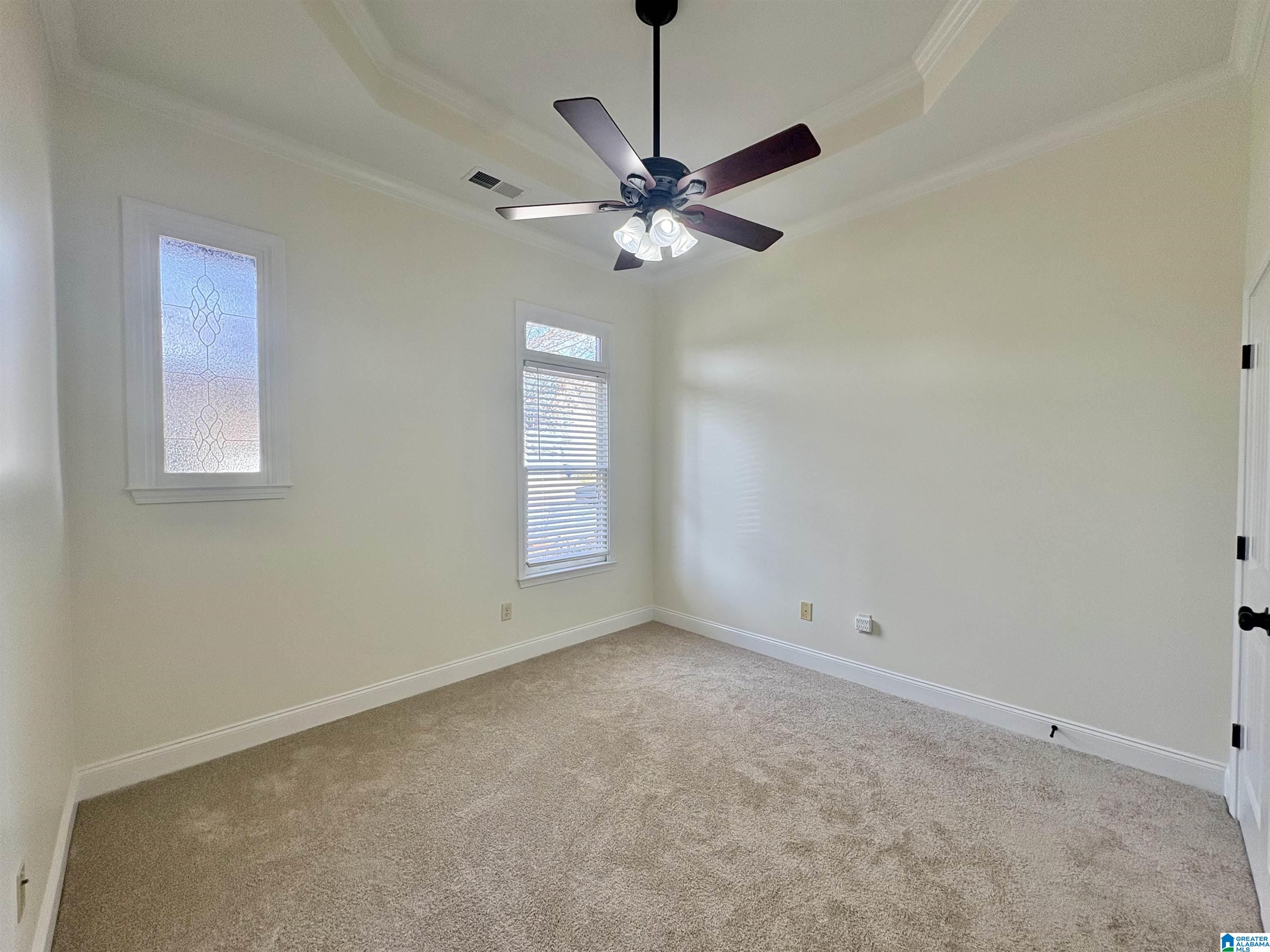 4145 OVERLOOK CIRCLE