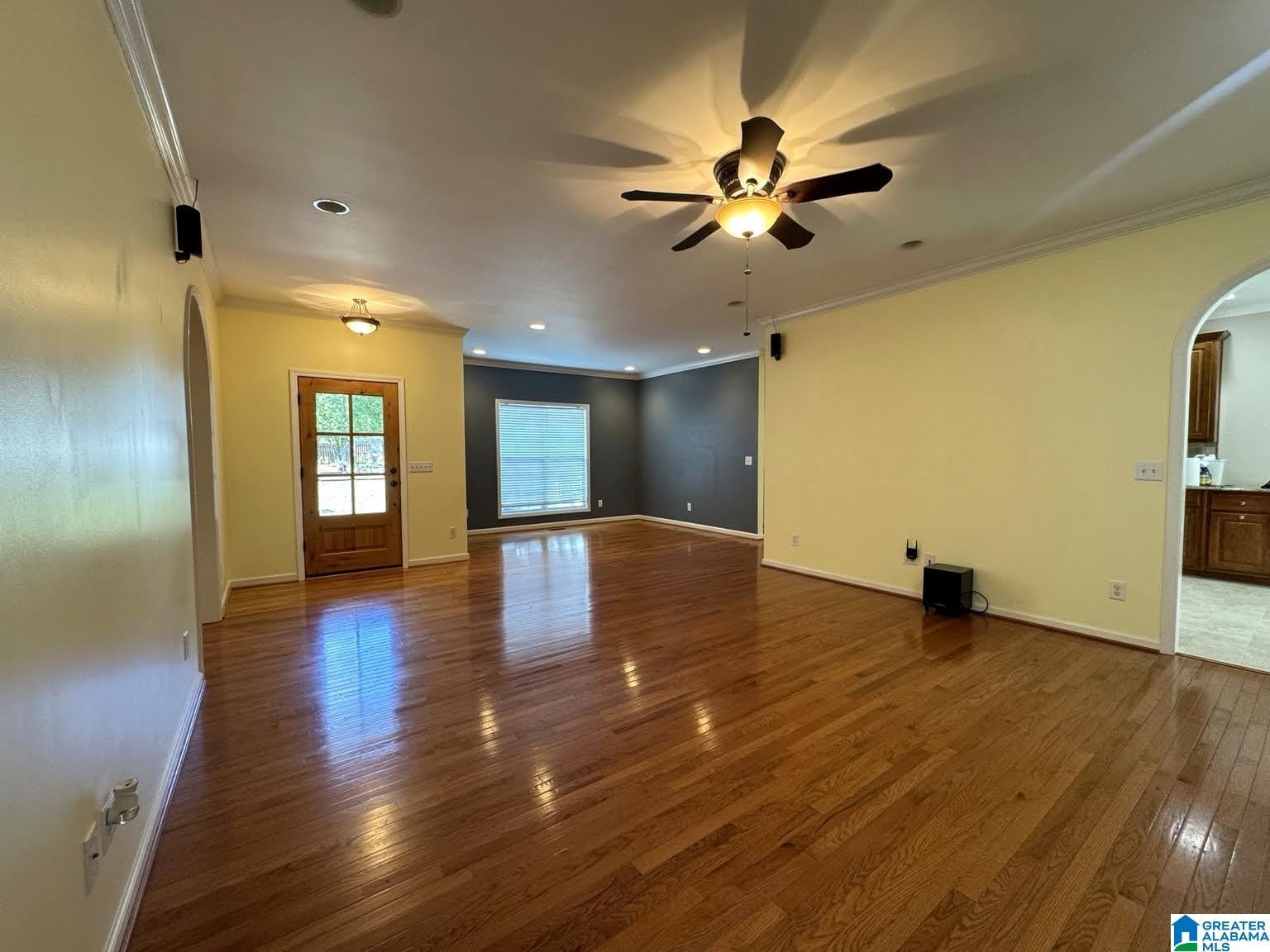 4208 COUNTRY OAKS DRIVE