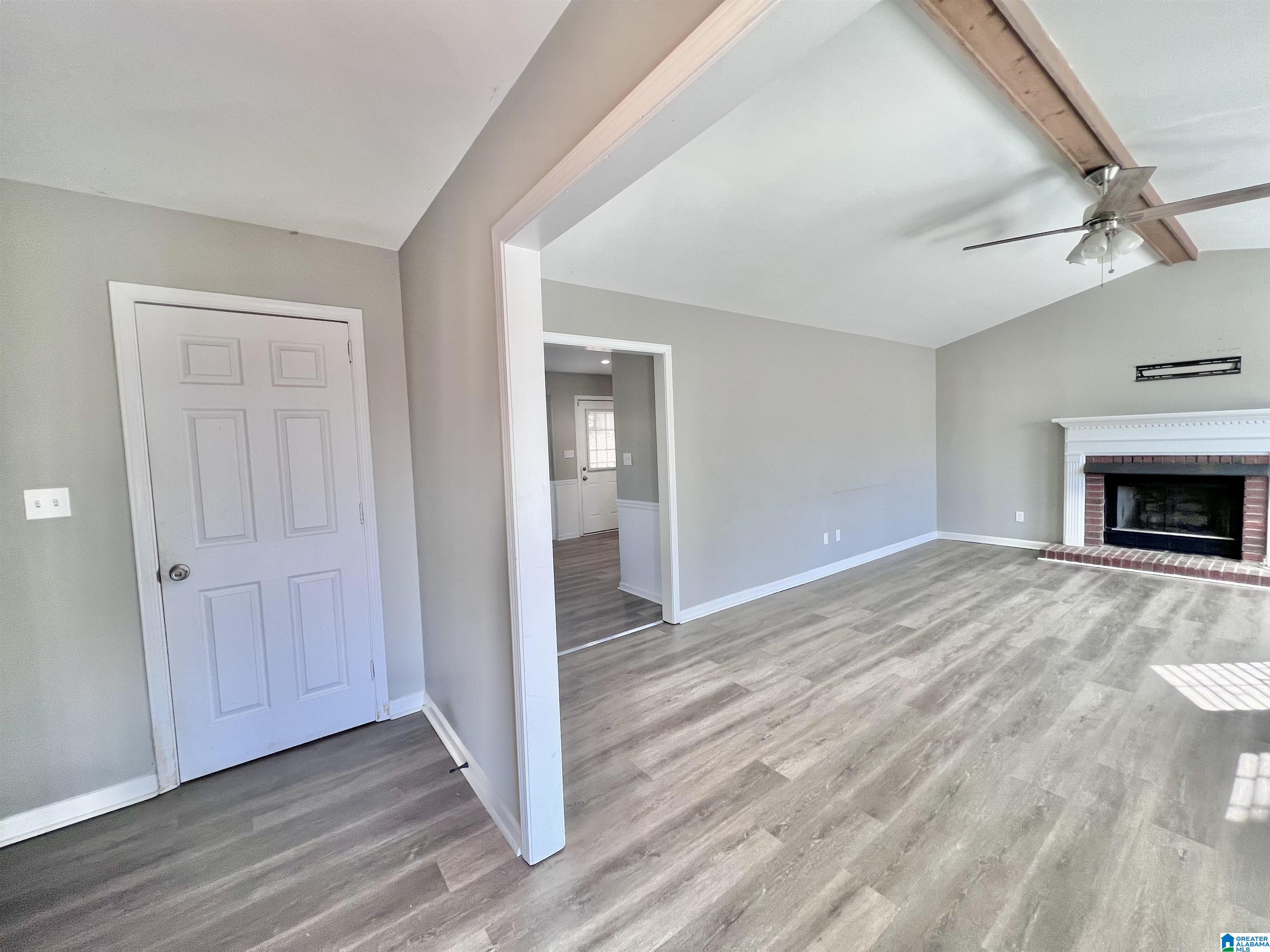 6877 BRIARWOOD DRIVE