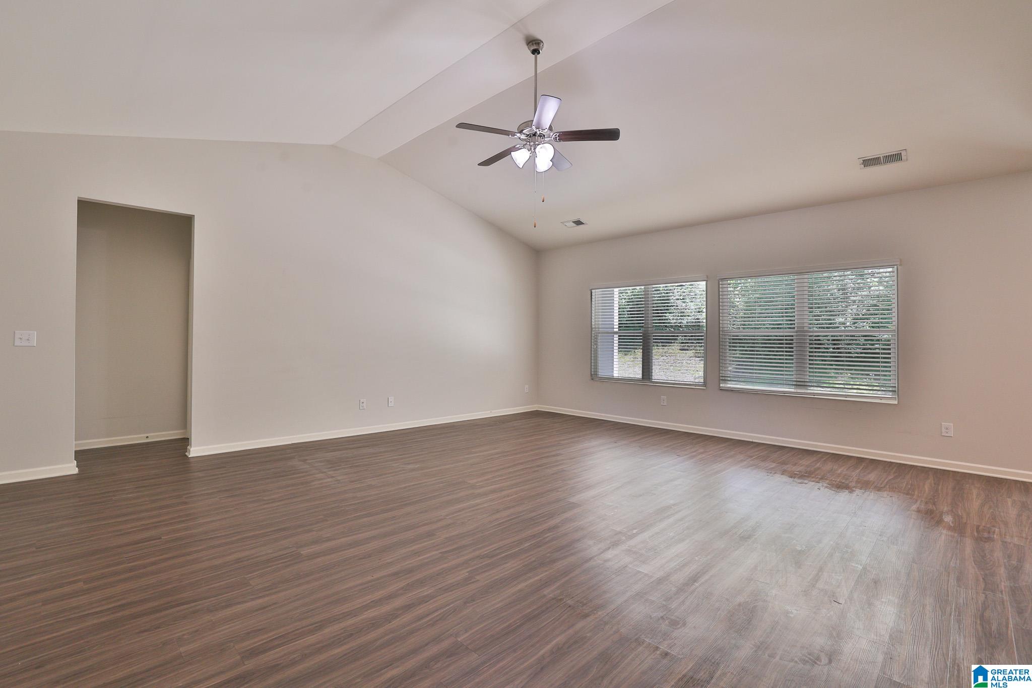 1189 MOUNTAIN LAUREL CIRCLE