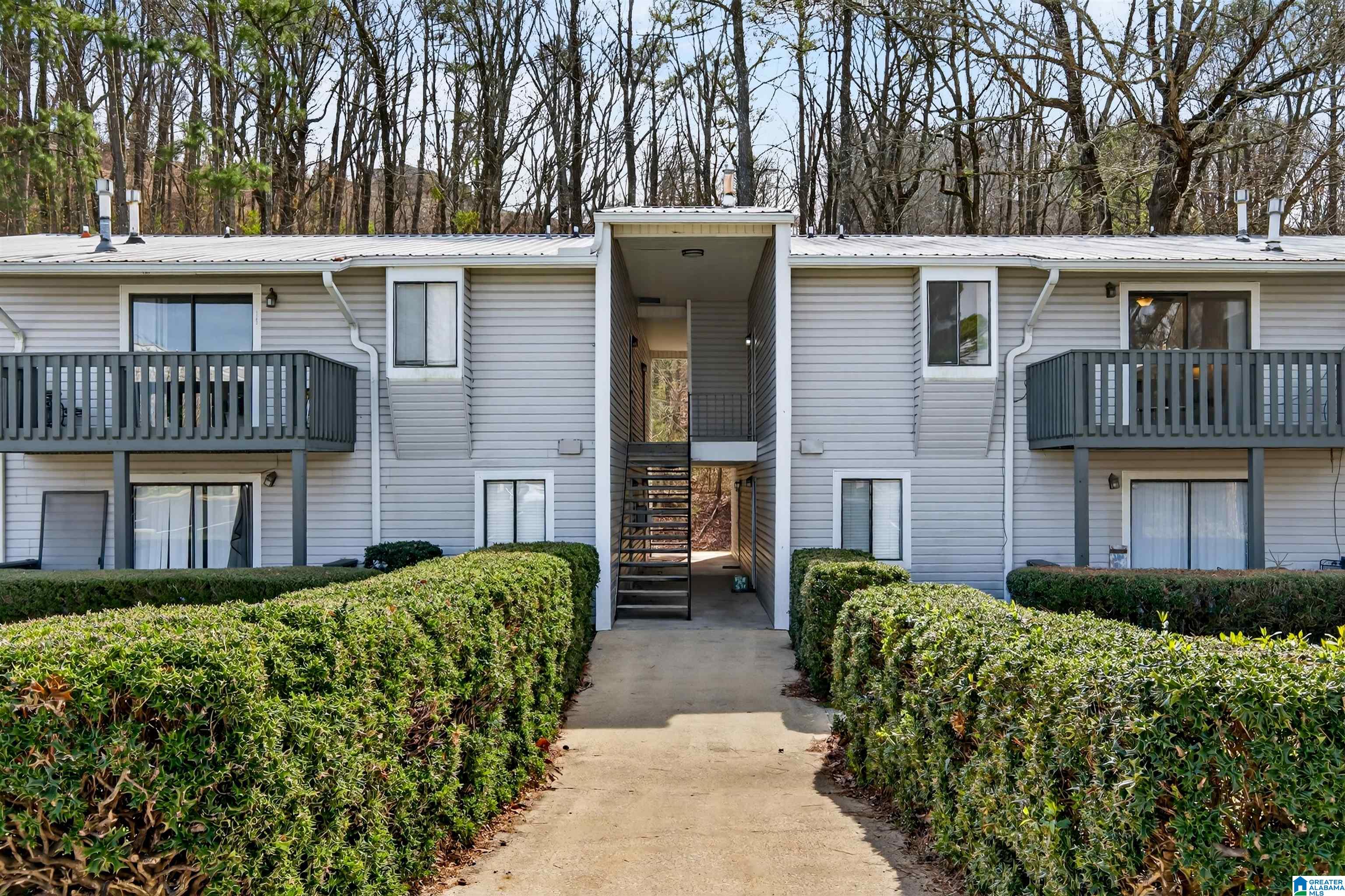 1106 WOODLAND VILLAGE 1106