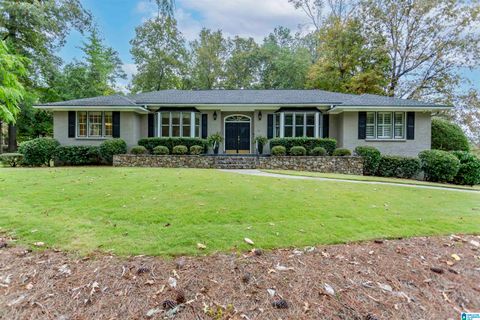 2216 HUNTERS COVE VESTAVIA HILLS AL 35216