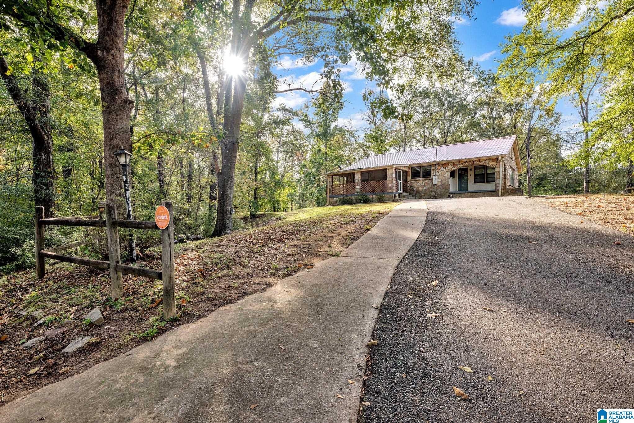 4542 PALACE ROAD