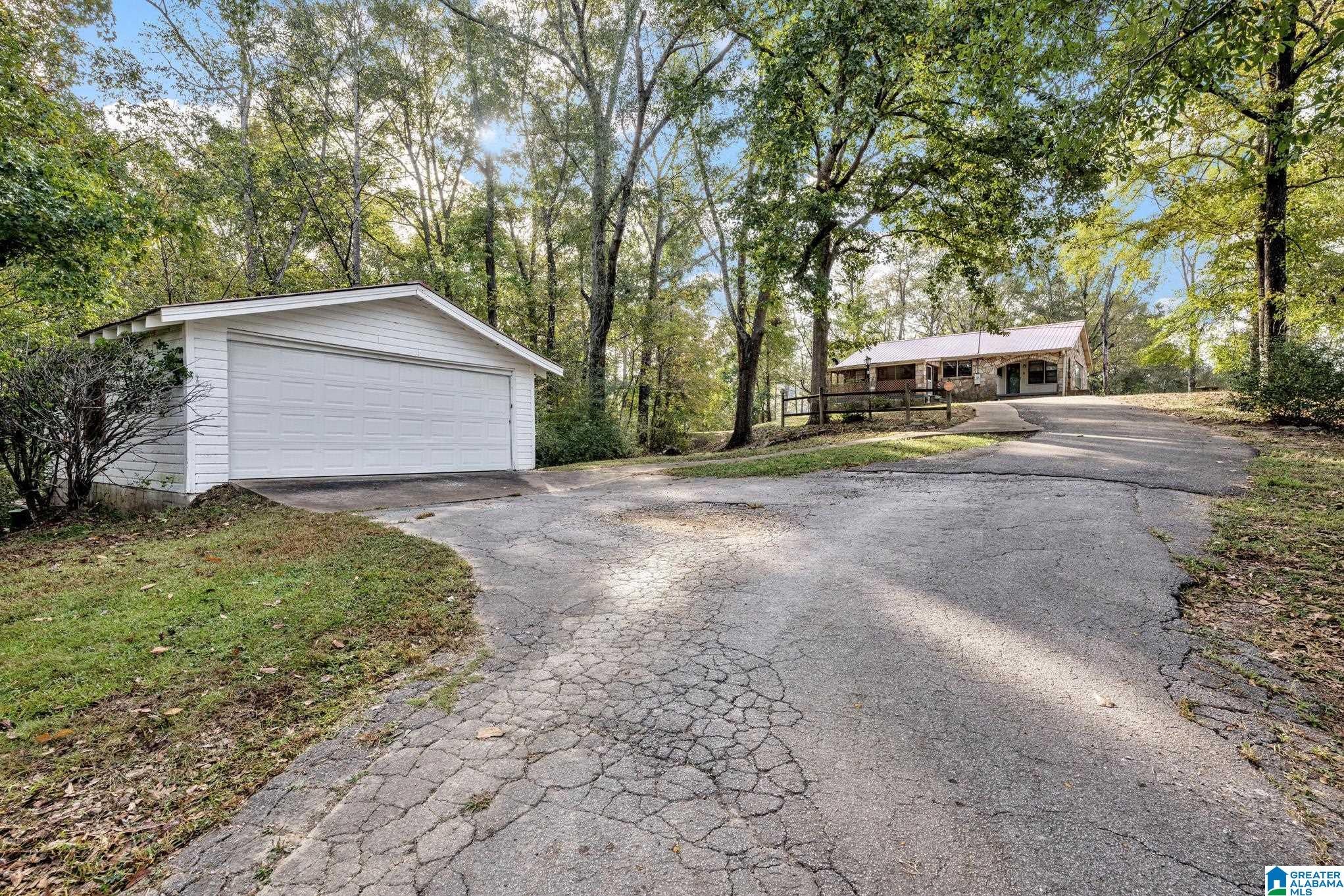 4542 PALACE ROAD
