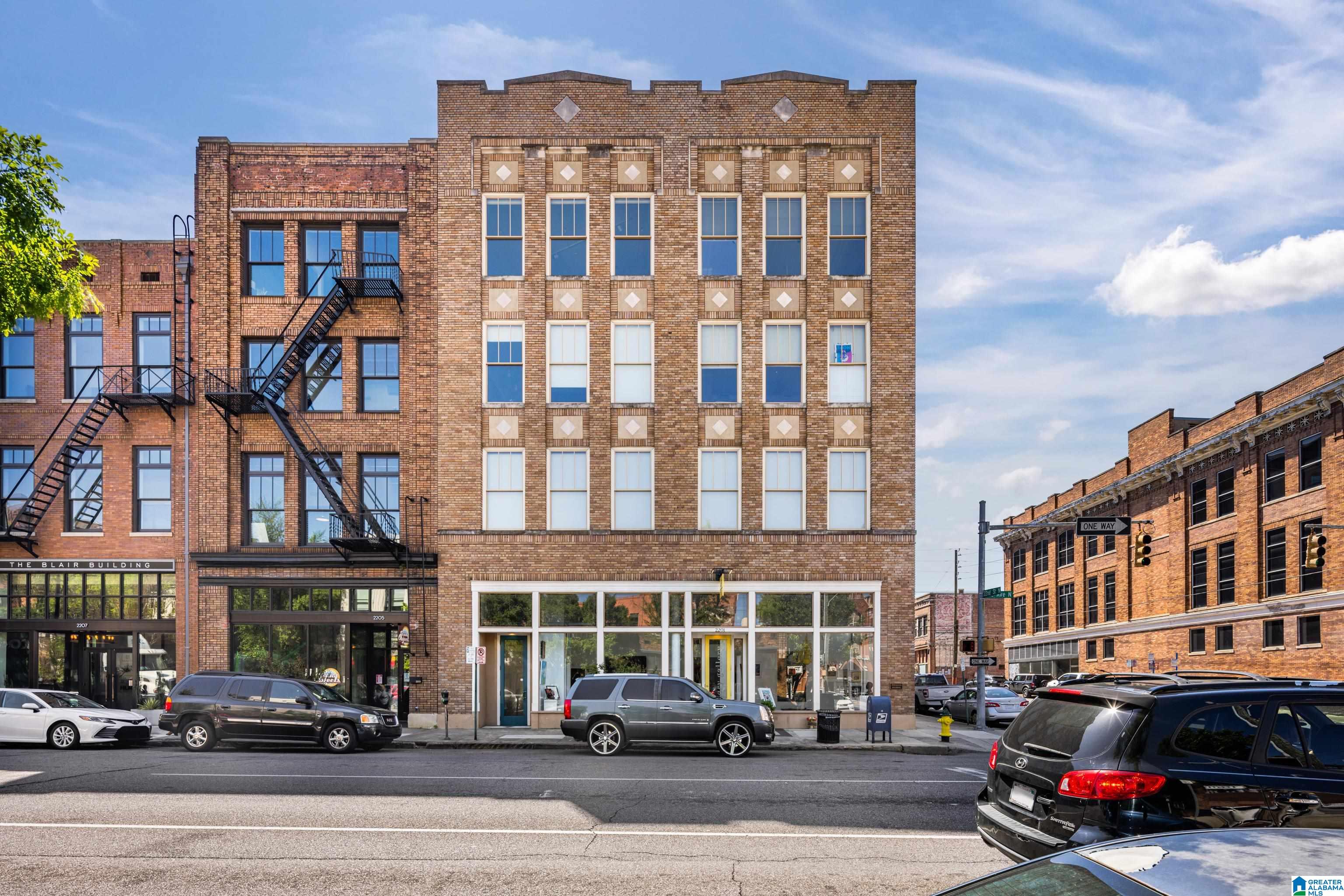 113 22ND STREET N 205