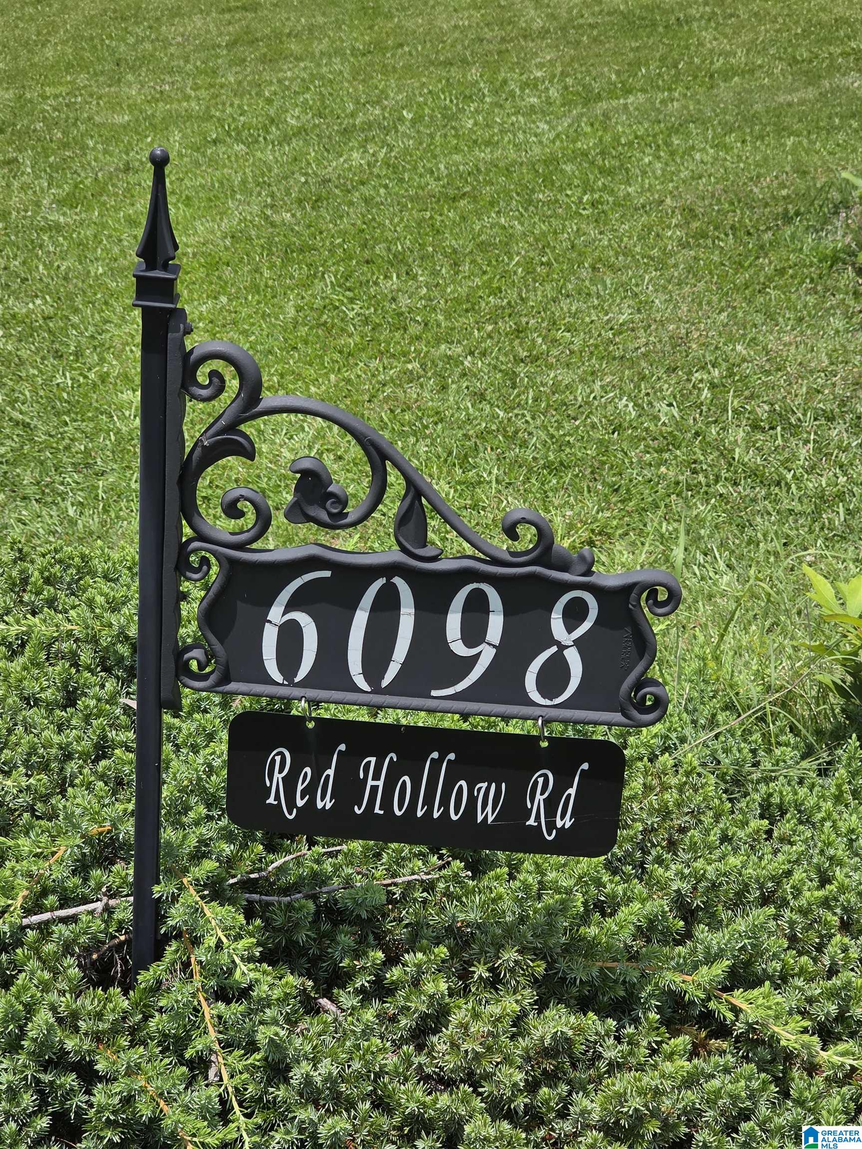 6098 RED HOLLOW ROAD