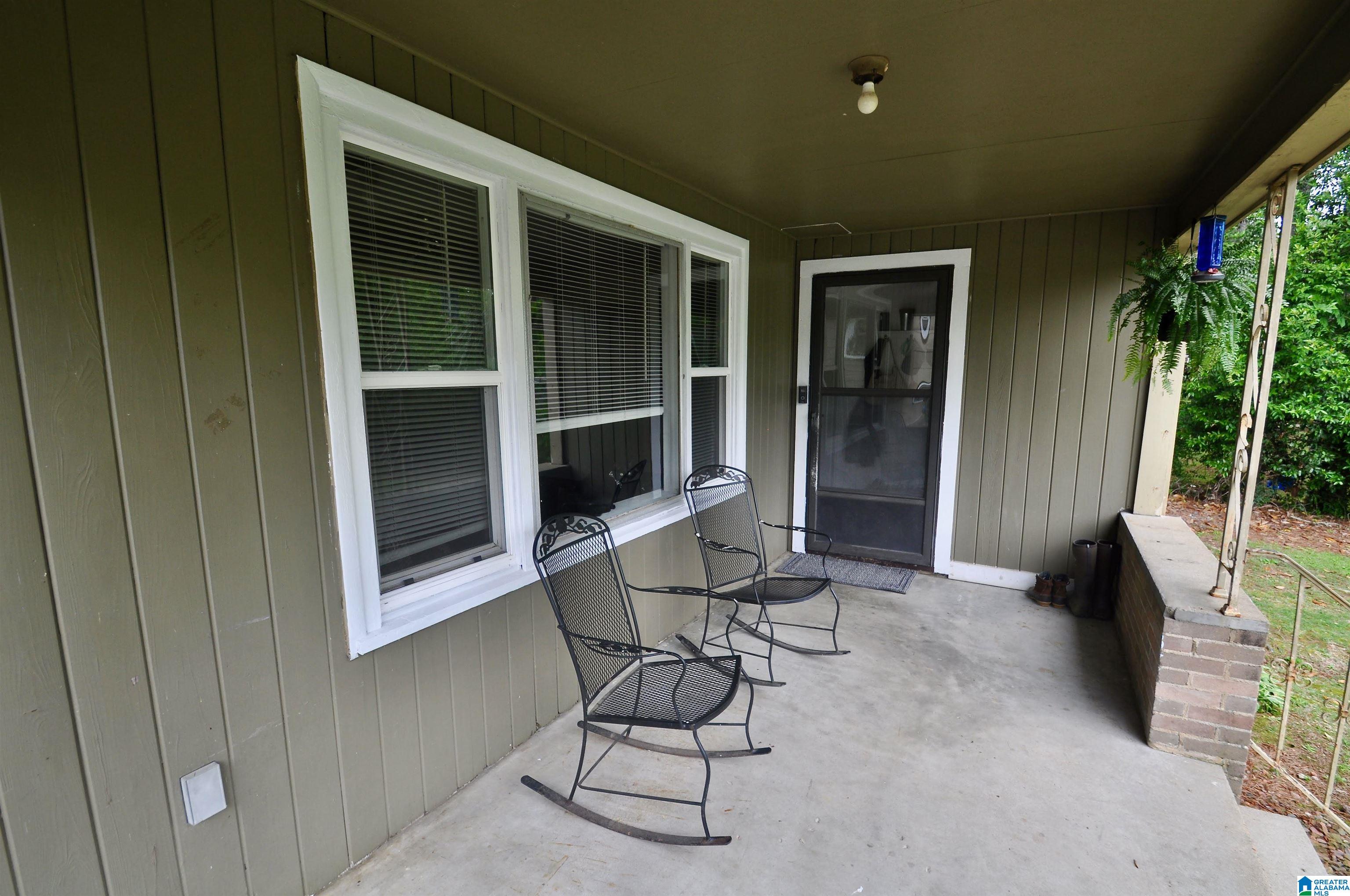 1400 NW LAKESIDE DRIVE