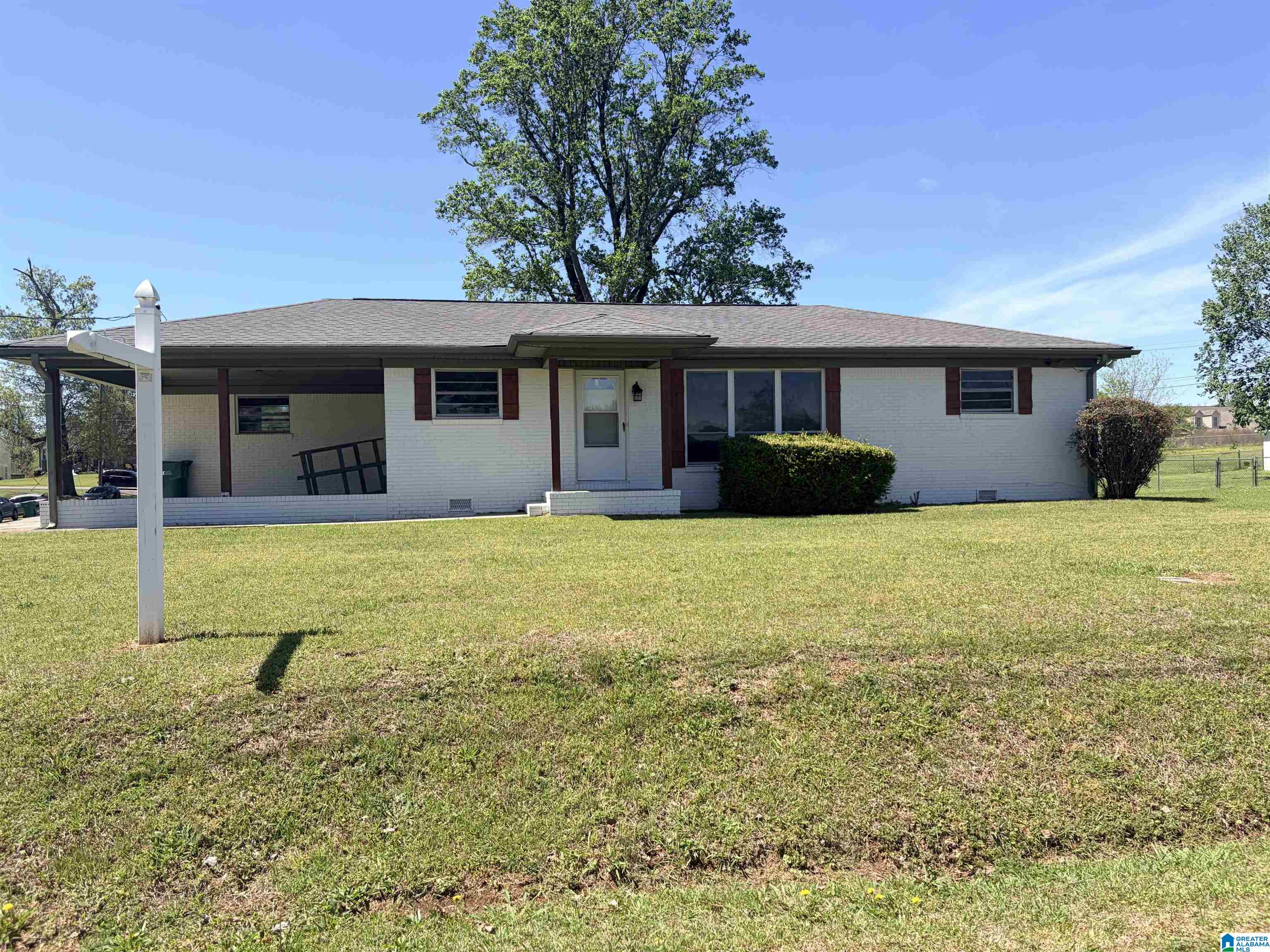 Photo 1 of 21 — 532 6TH COURT, PLEASANT GROVE, AL 35127
