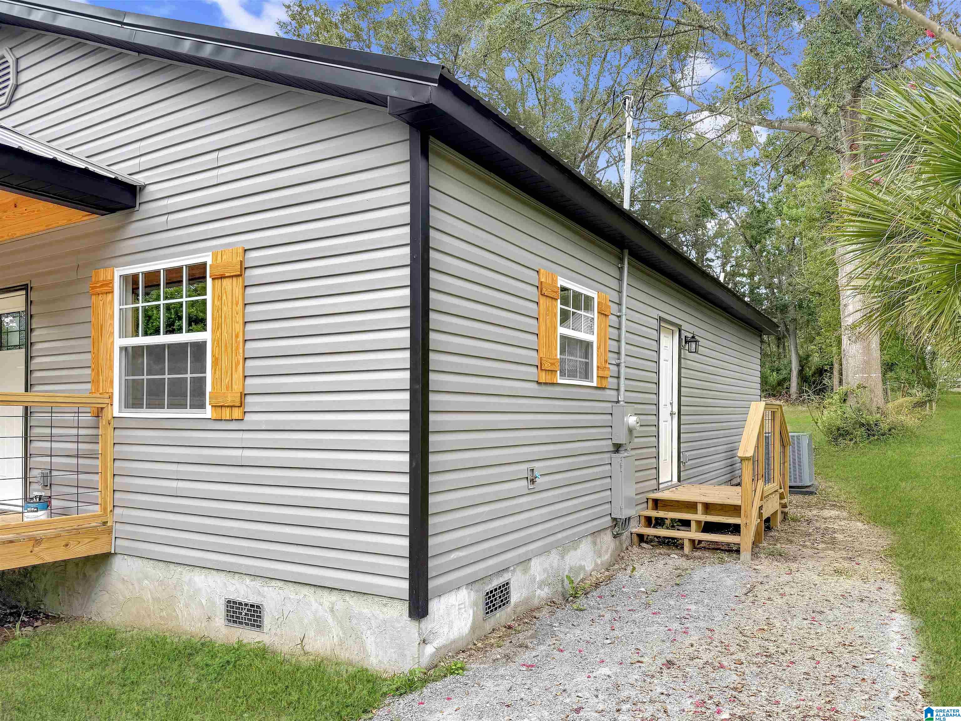 465 PRIMITIVE RIDGE ROAD