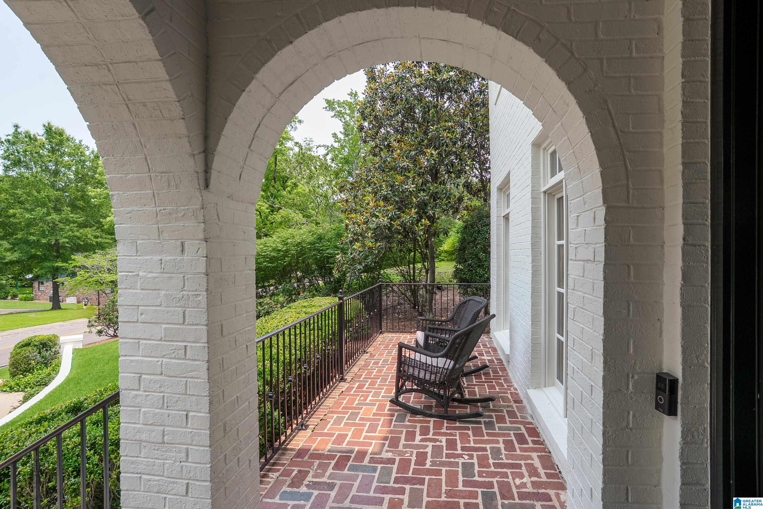 2761 CHEROKEE ROAD