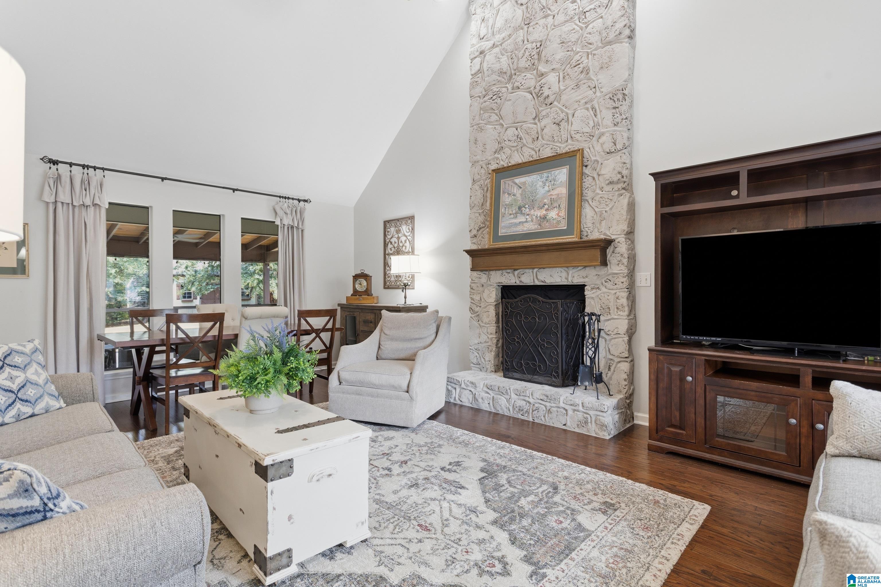 1350 SHADES RUN CIRCLE