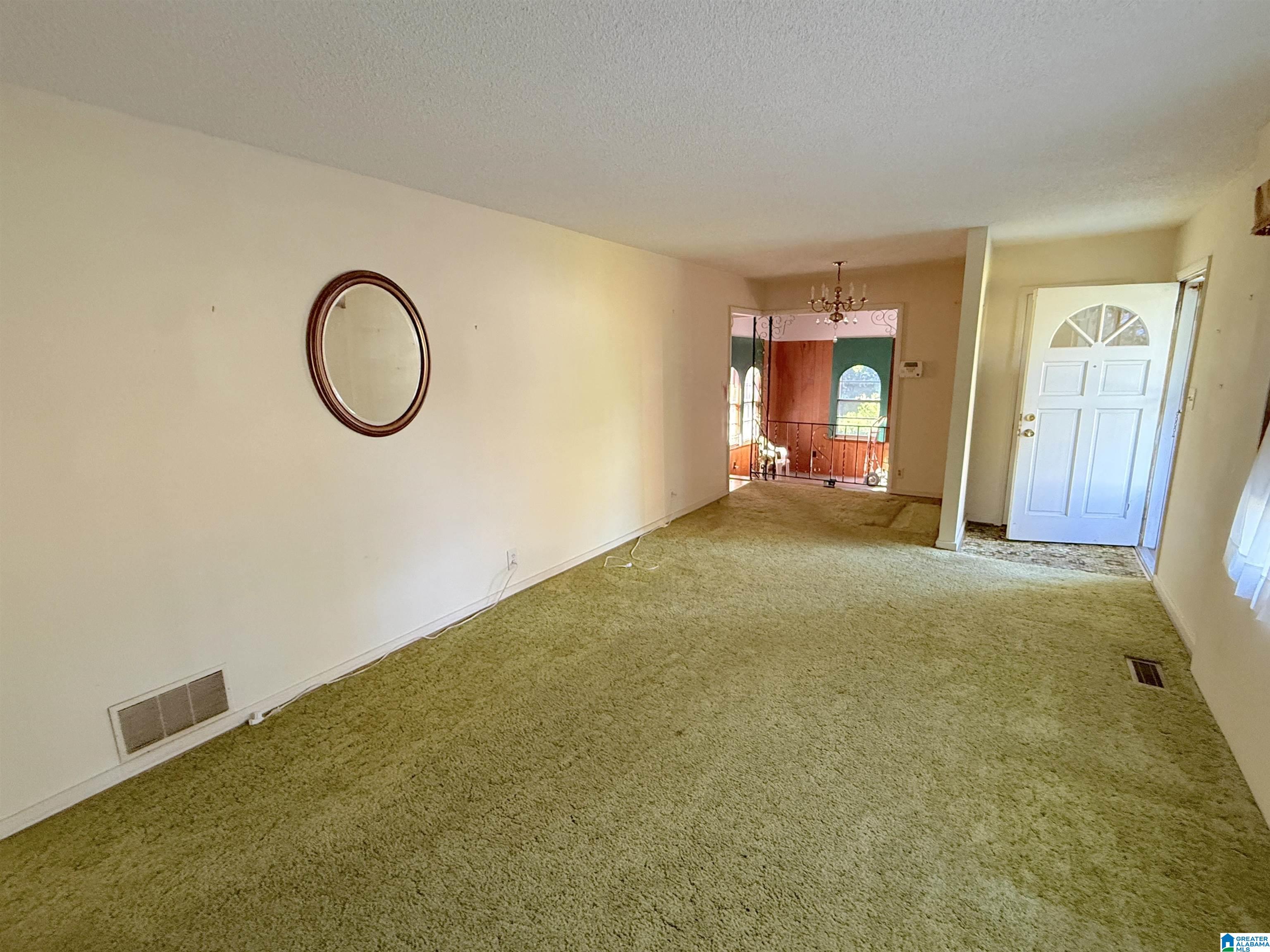 233 IRIS DRIVE