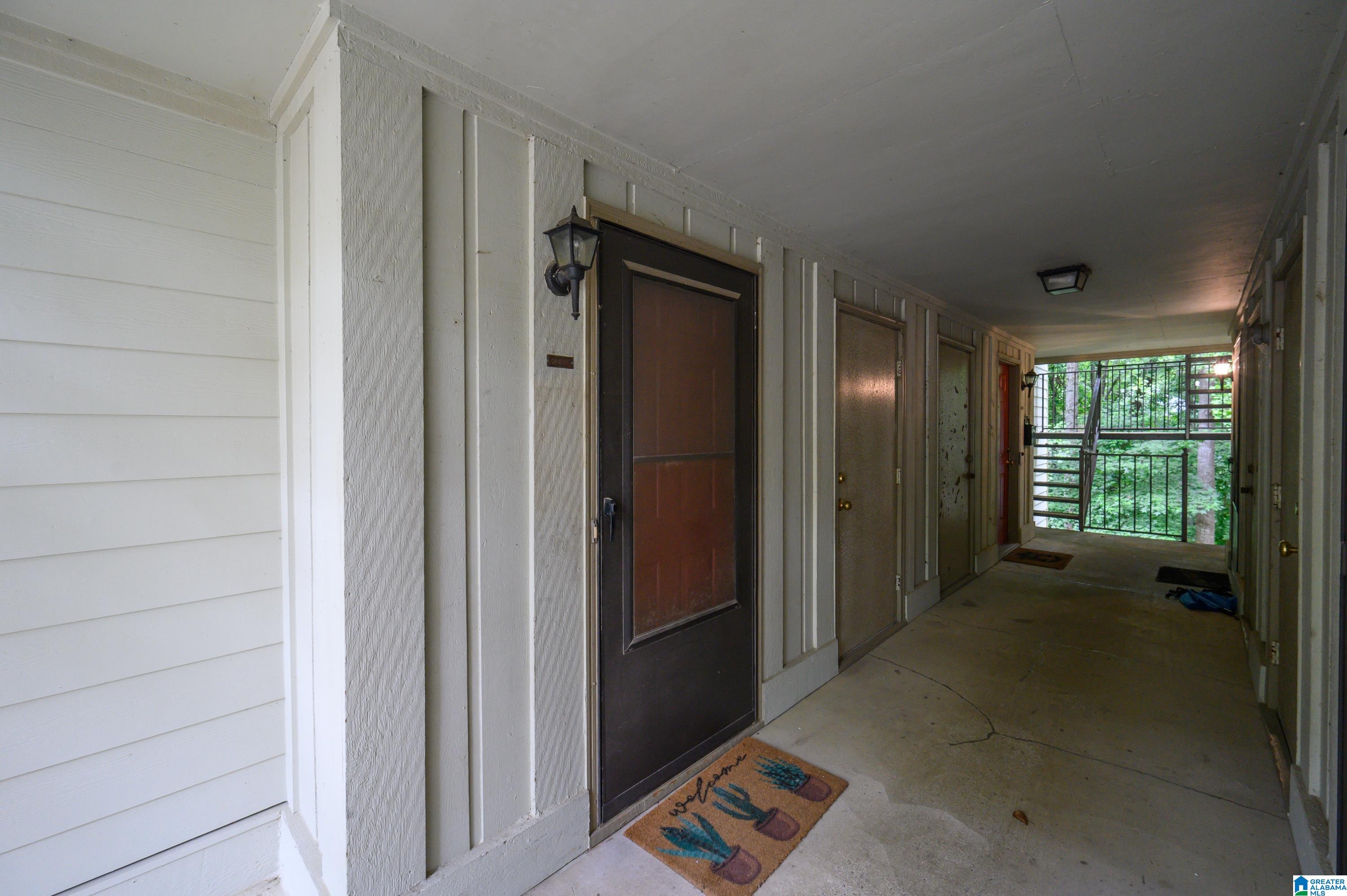 205 GABLES DRIVE 0