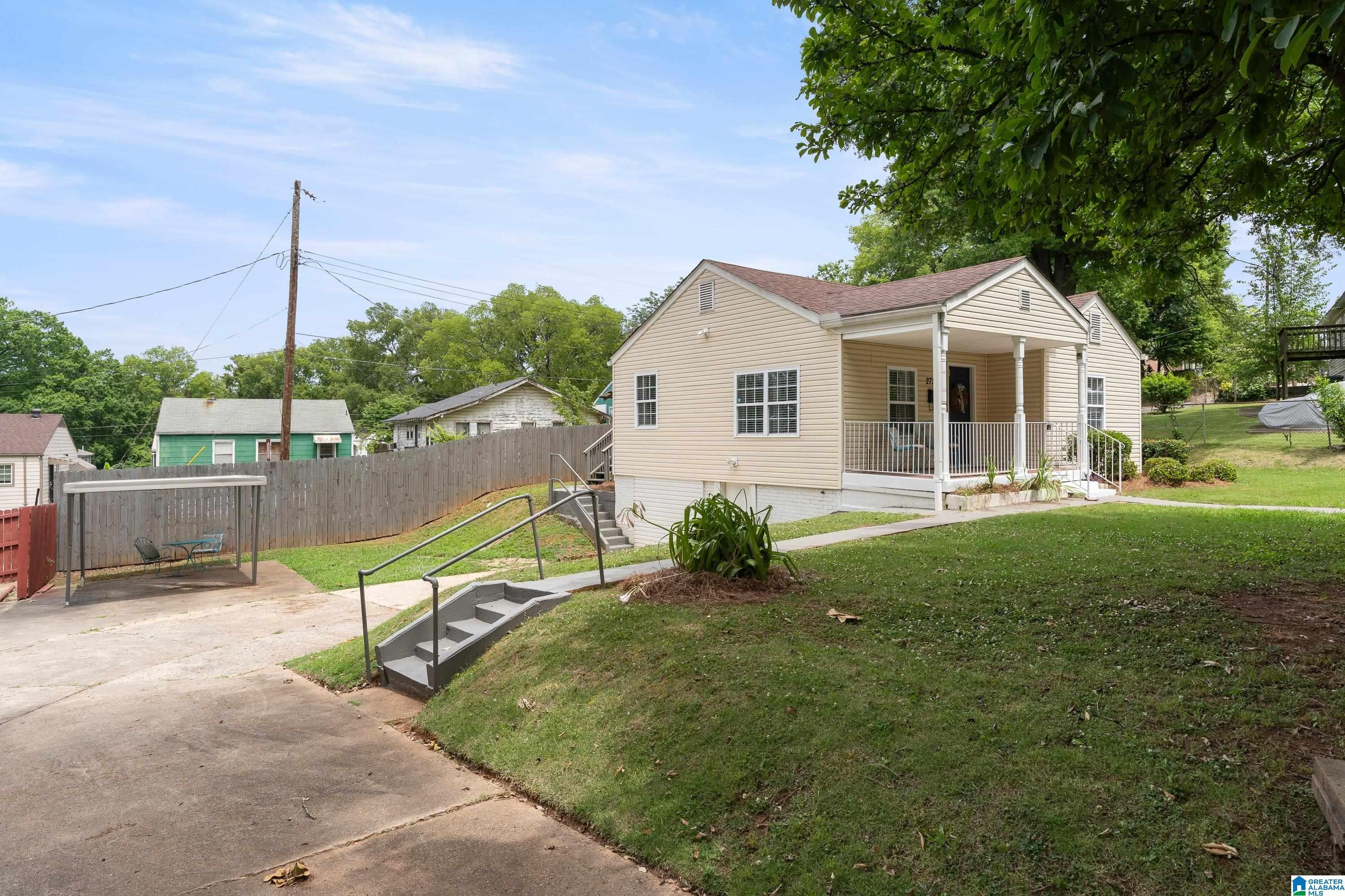 2725 18TH AVENUE N - Photo 4