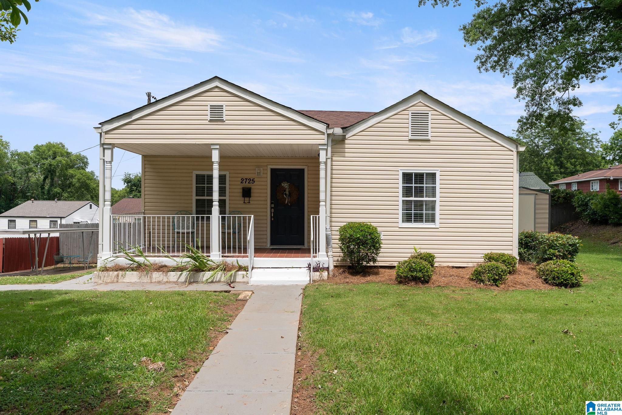 2725 18TH AVENUE N - Photo 3