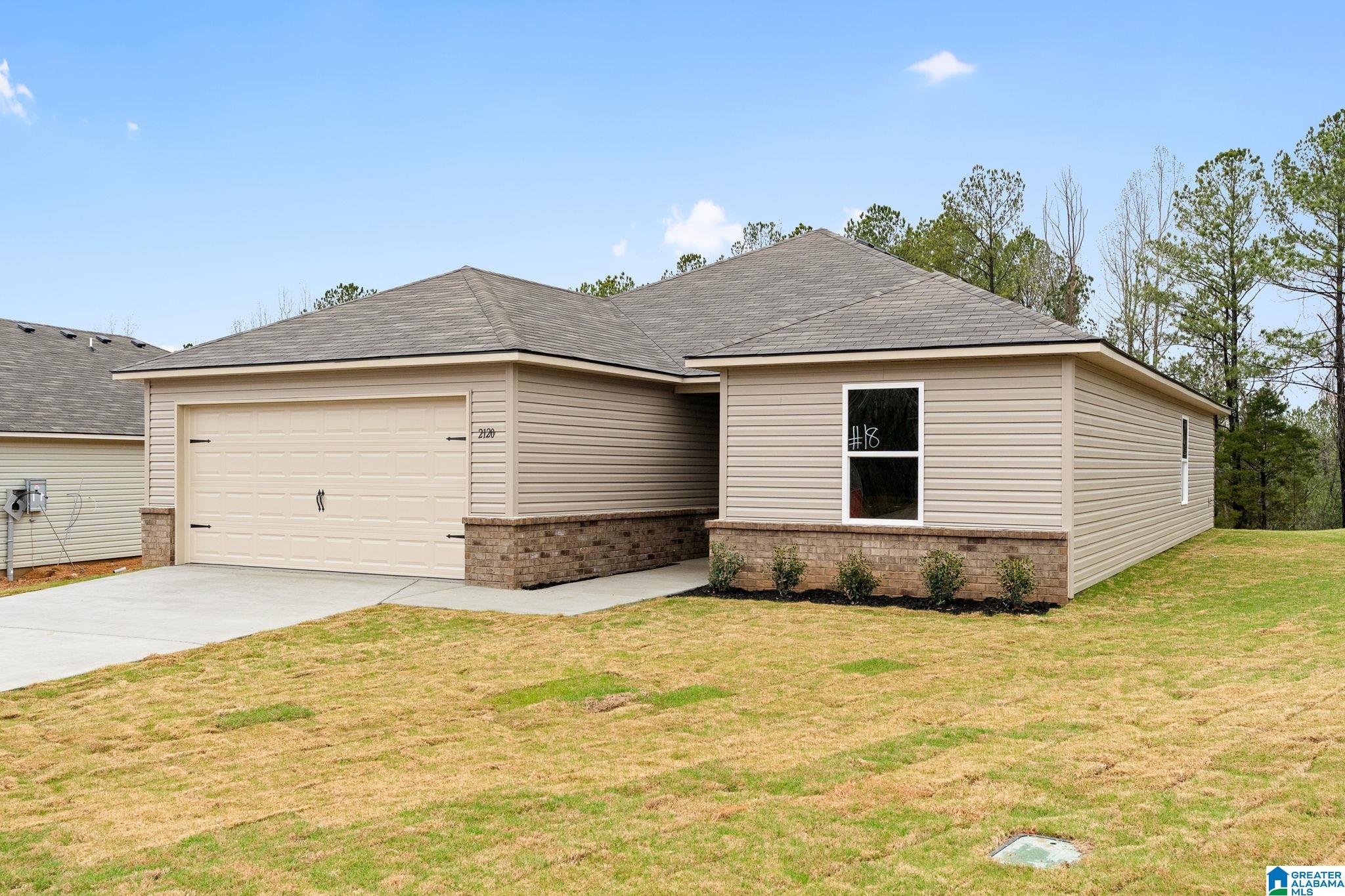 808 CAMDEN LOOP