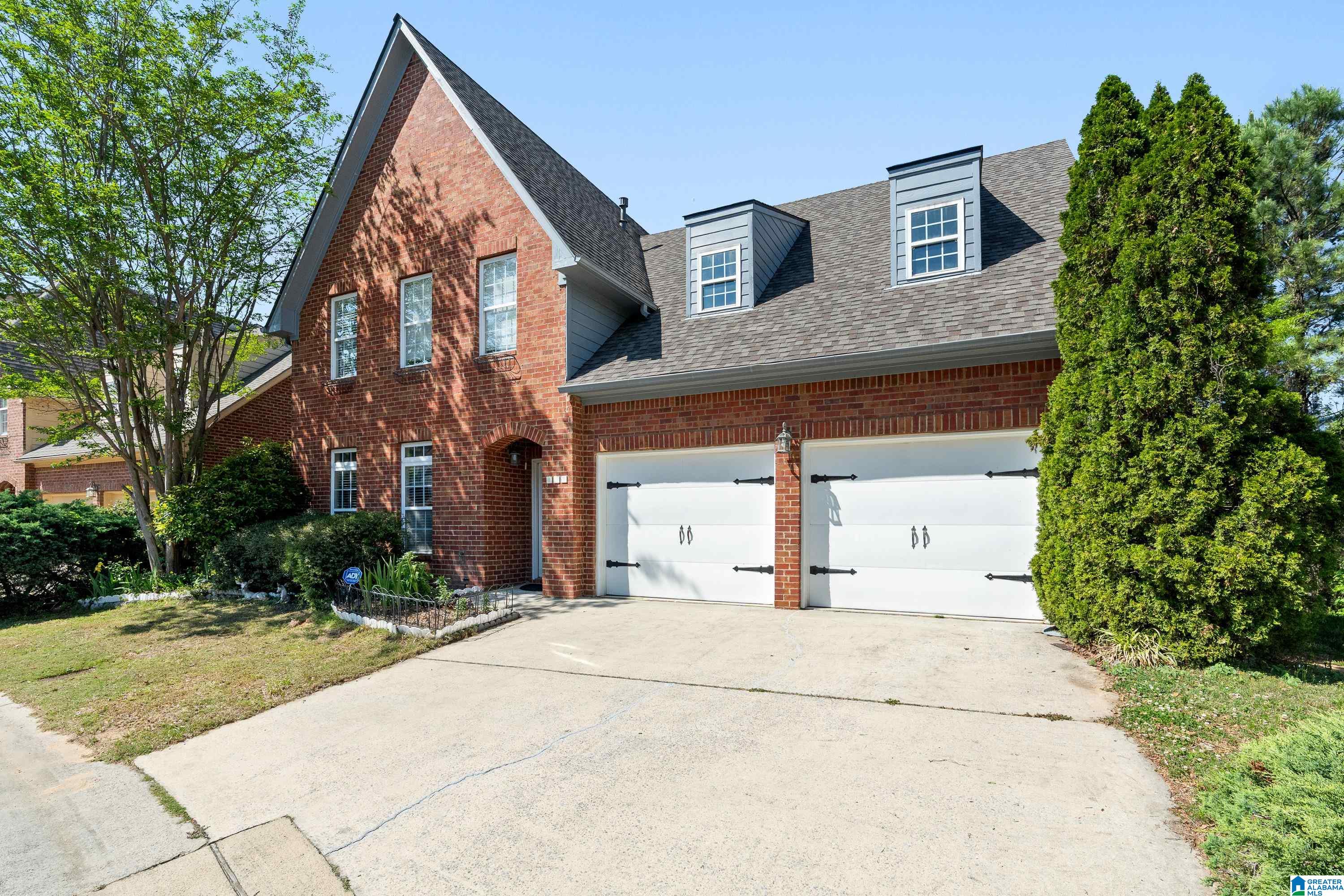 155 CASTLEHILL DRIVE