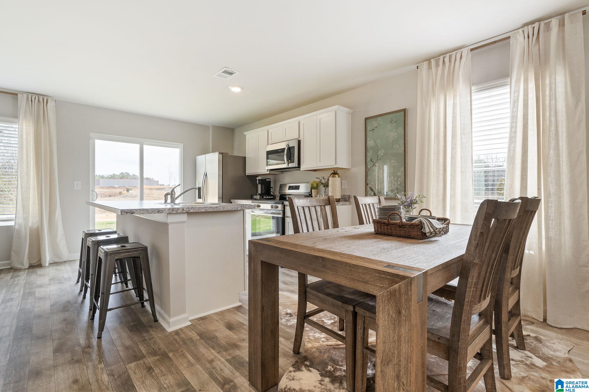 175 RIVER ROCK STREET