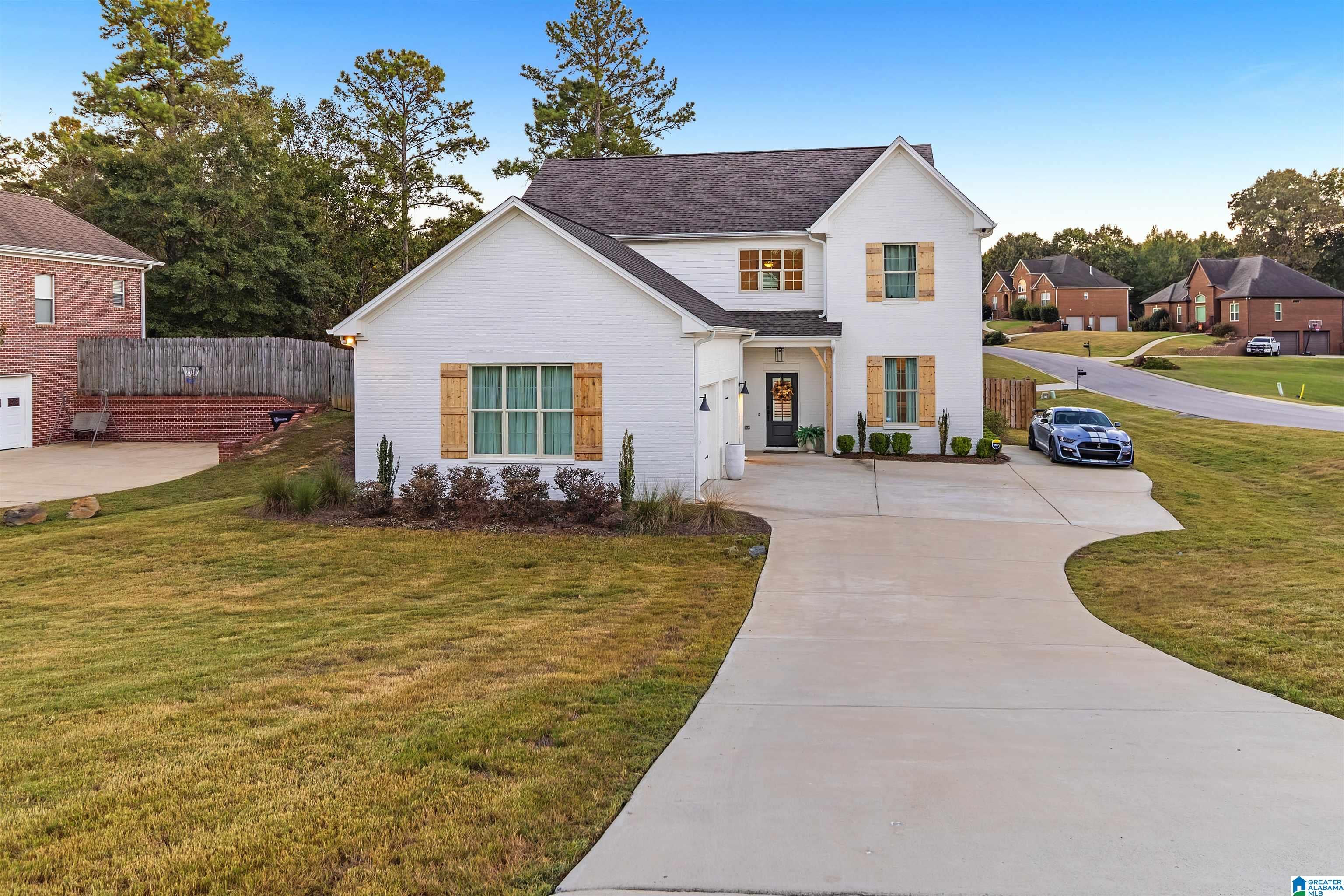 400 LIME CREEK BEND