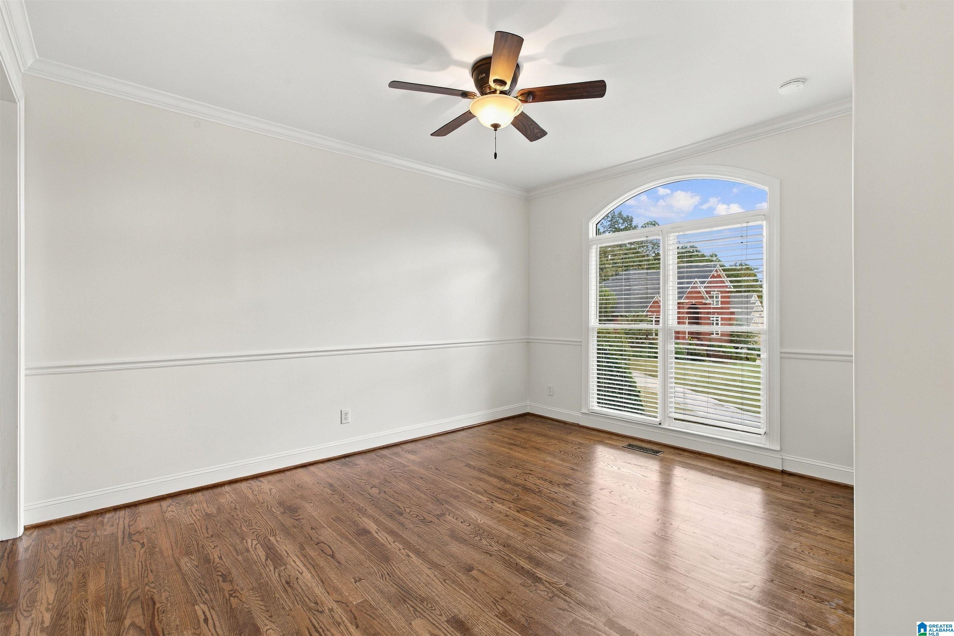 4036 OAK MEADOWS COVE