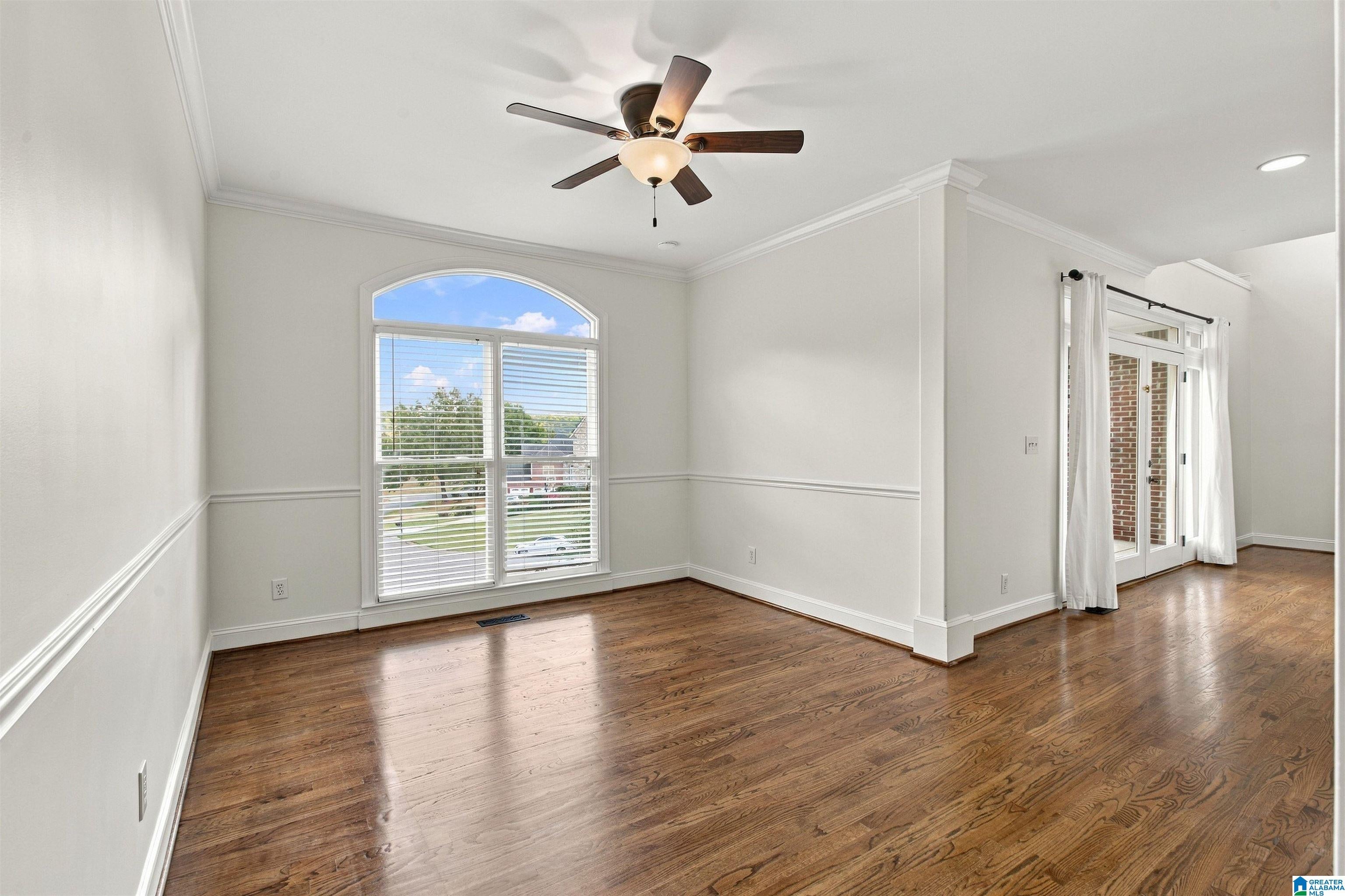 4036 OAK MEADOWS COVE