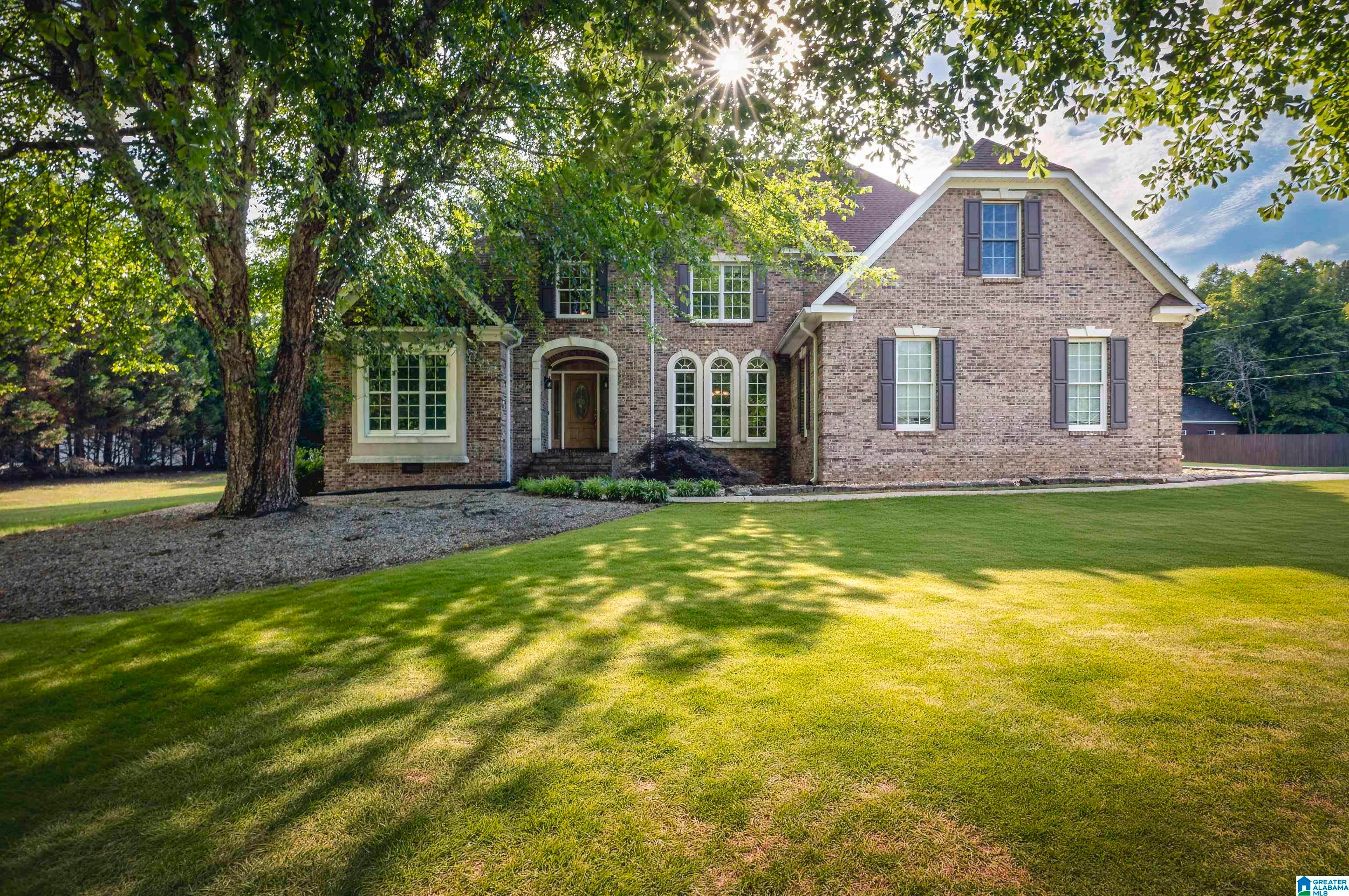975 AVALON LANE