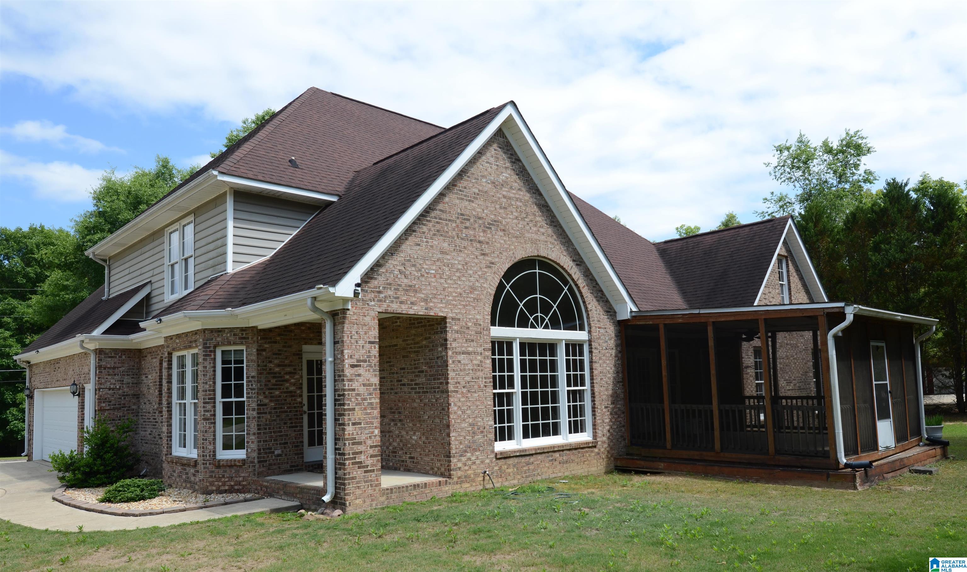 975 AVALON LANE