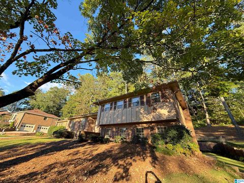 1375 BADHAM DRIVE VESTAVIA HILLS AL 35216