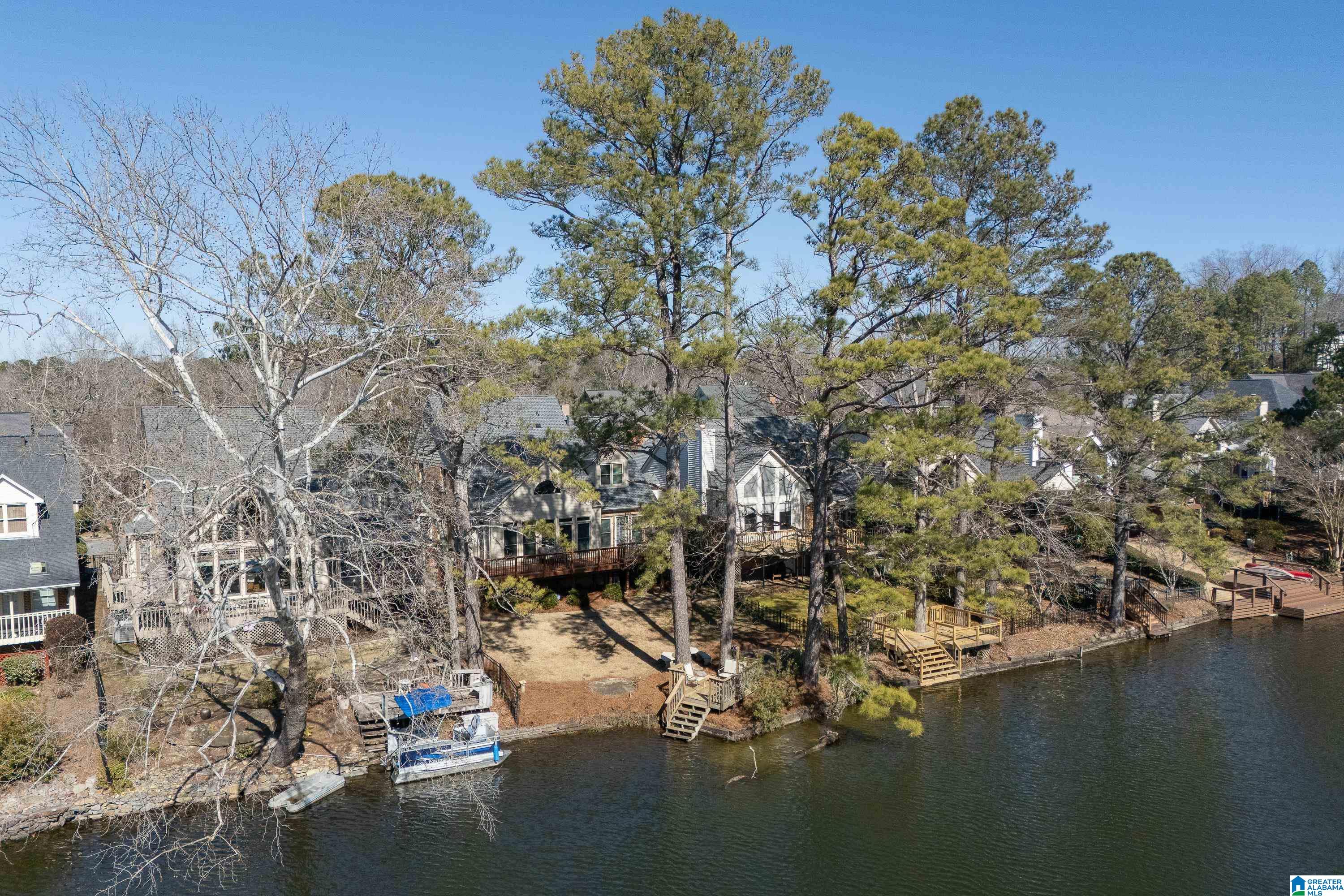 4633 S LAKERIDGE DRIVE