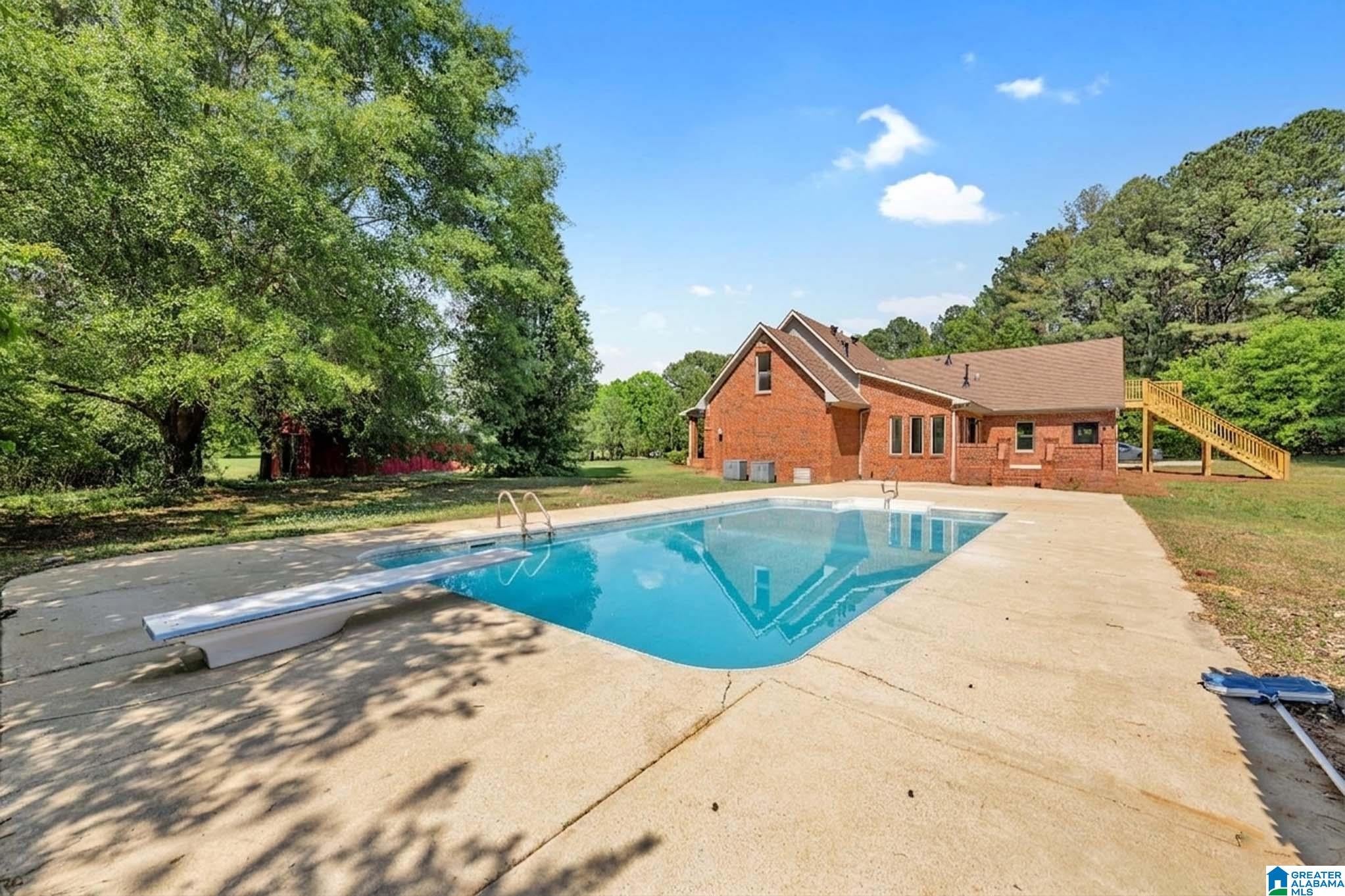 9869 HILL LANE