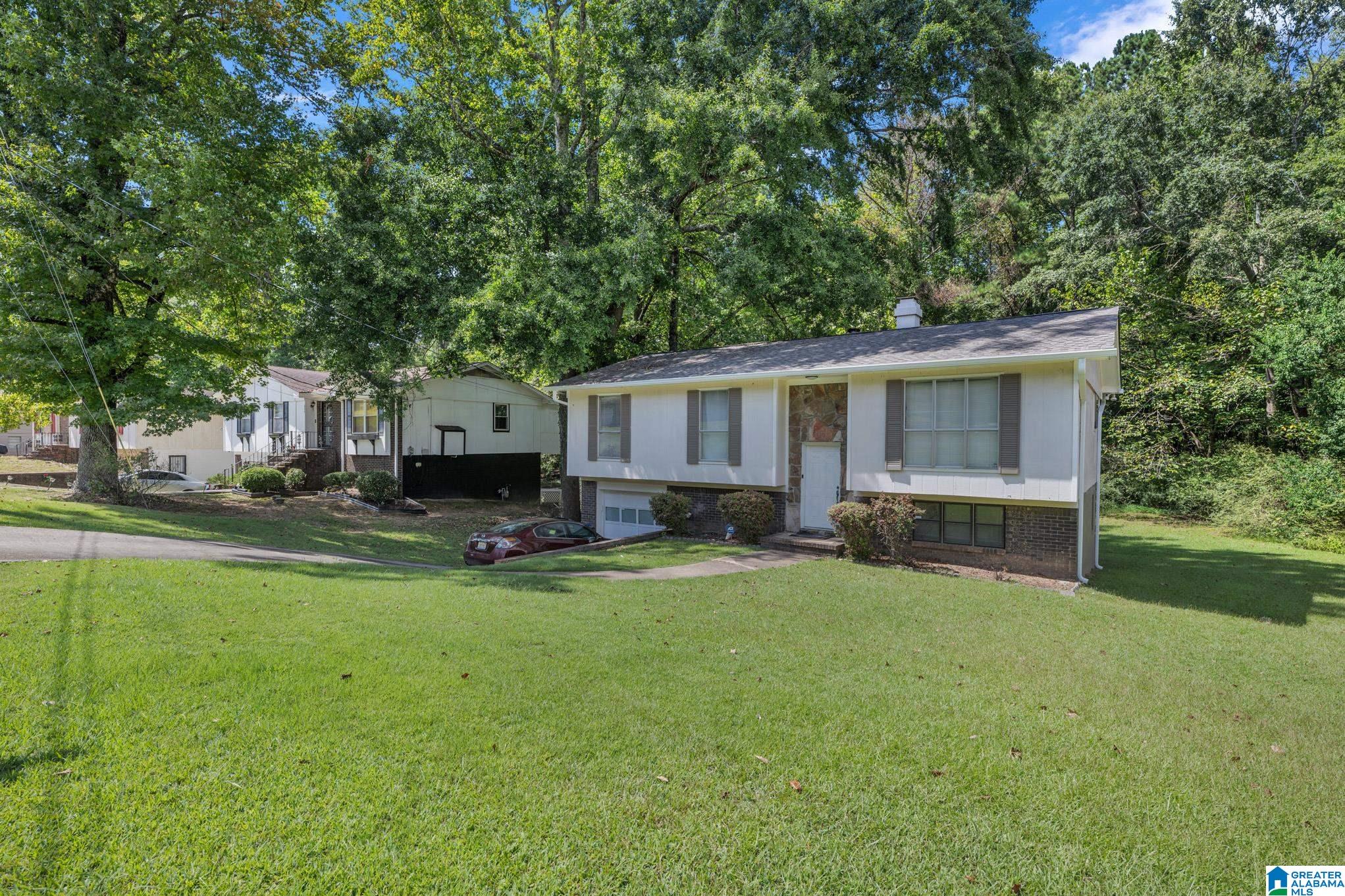 624 BASSWOOD DRIVE