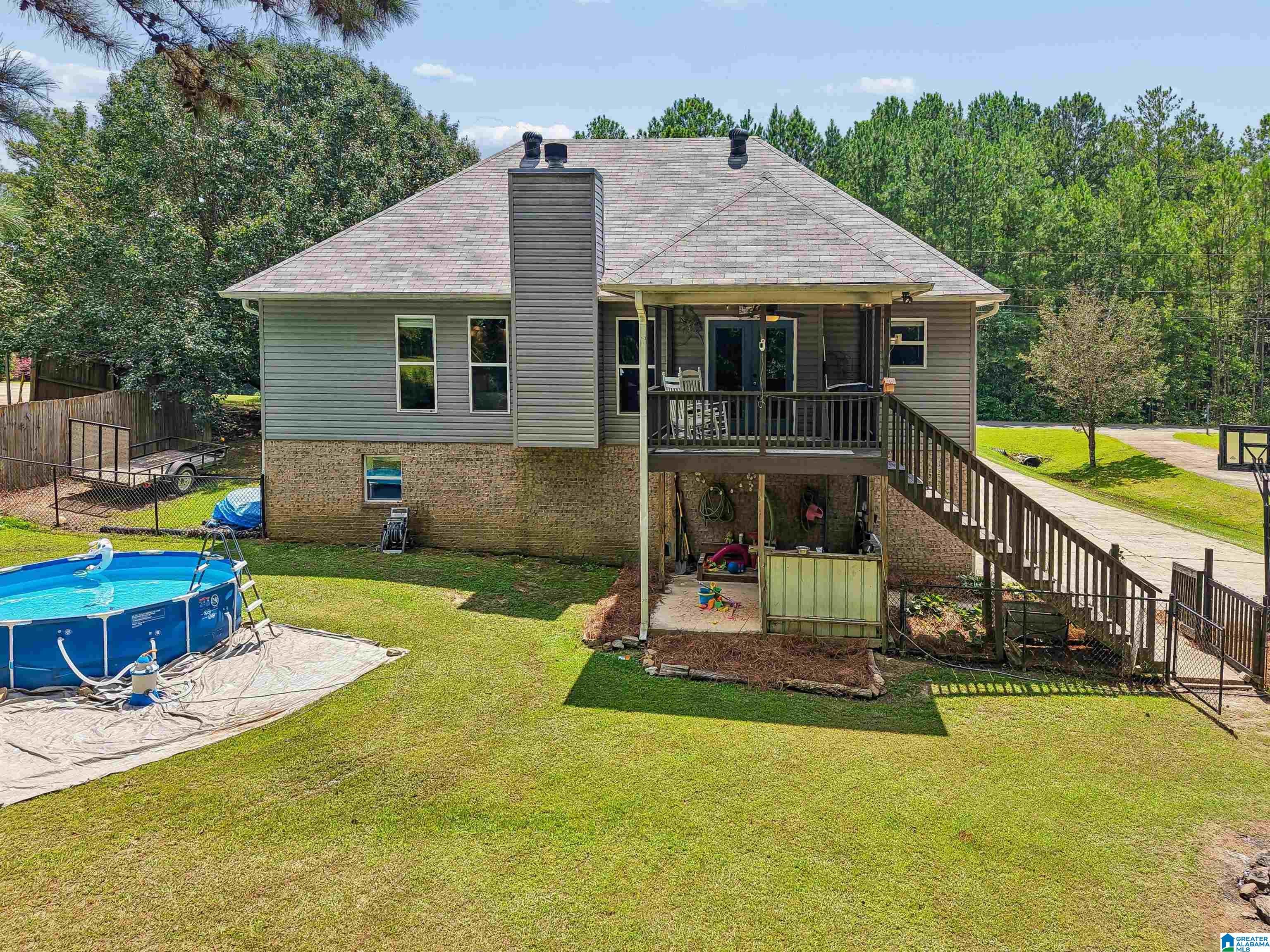 77 PARKWOOD LANE