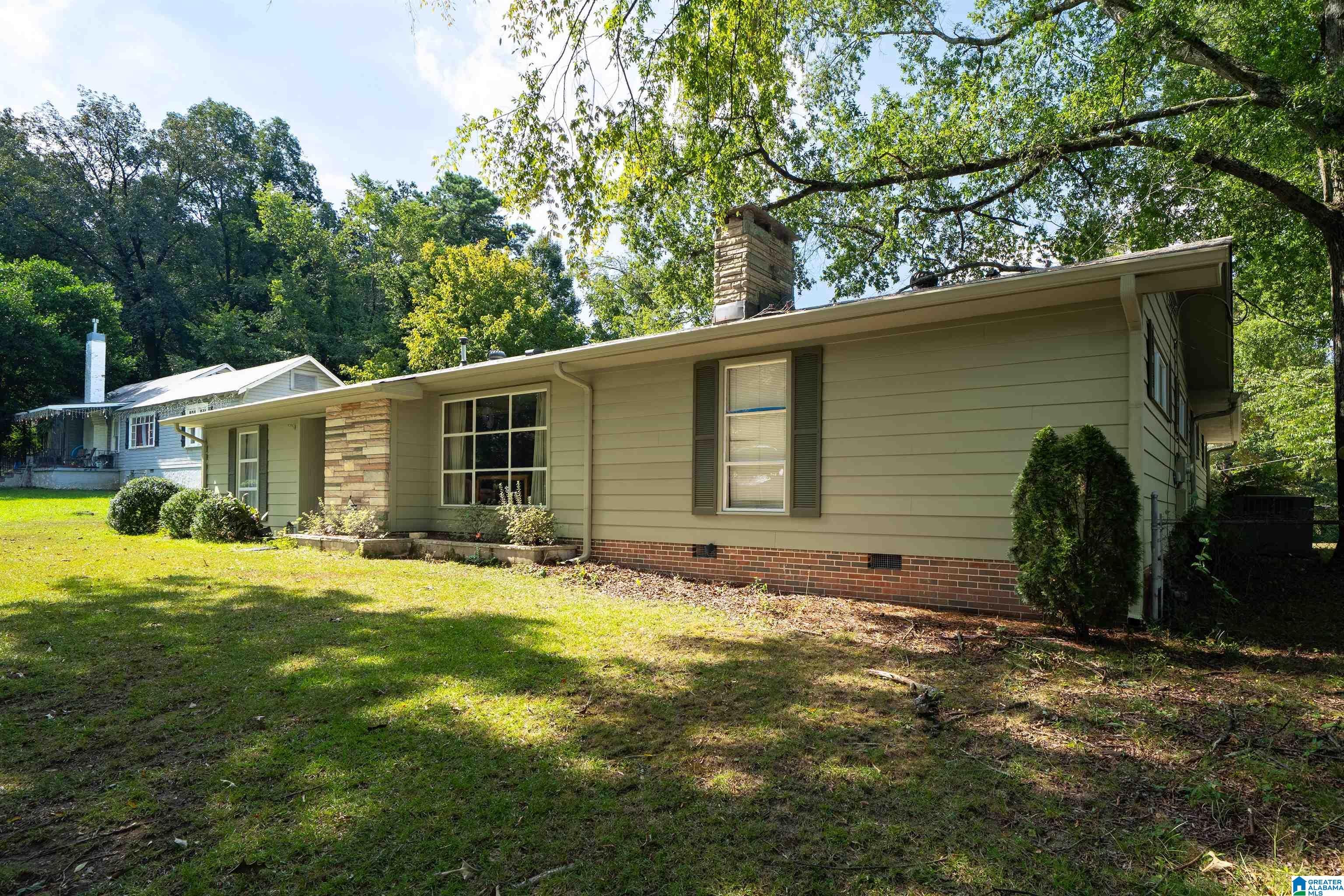 747 ROSE DRIVE