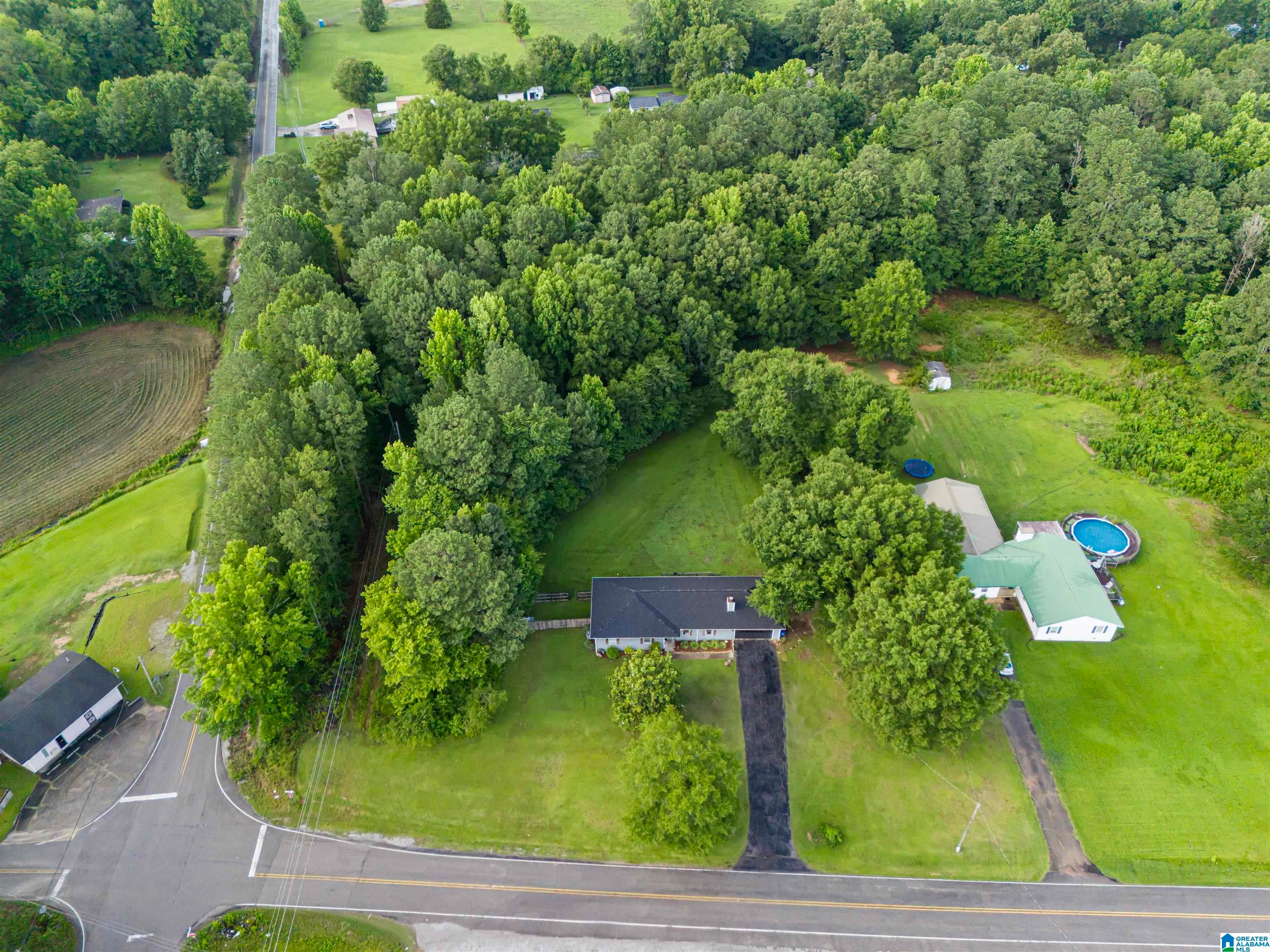 33 CEDAR SPRINGS DRIVE