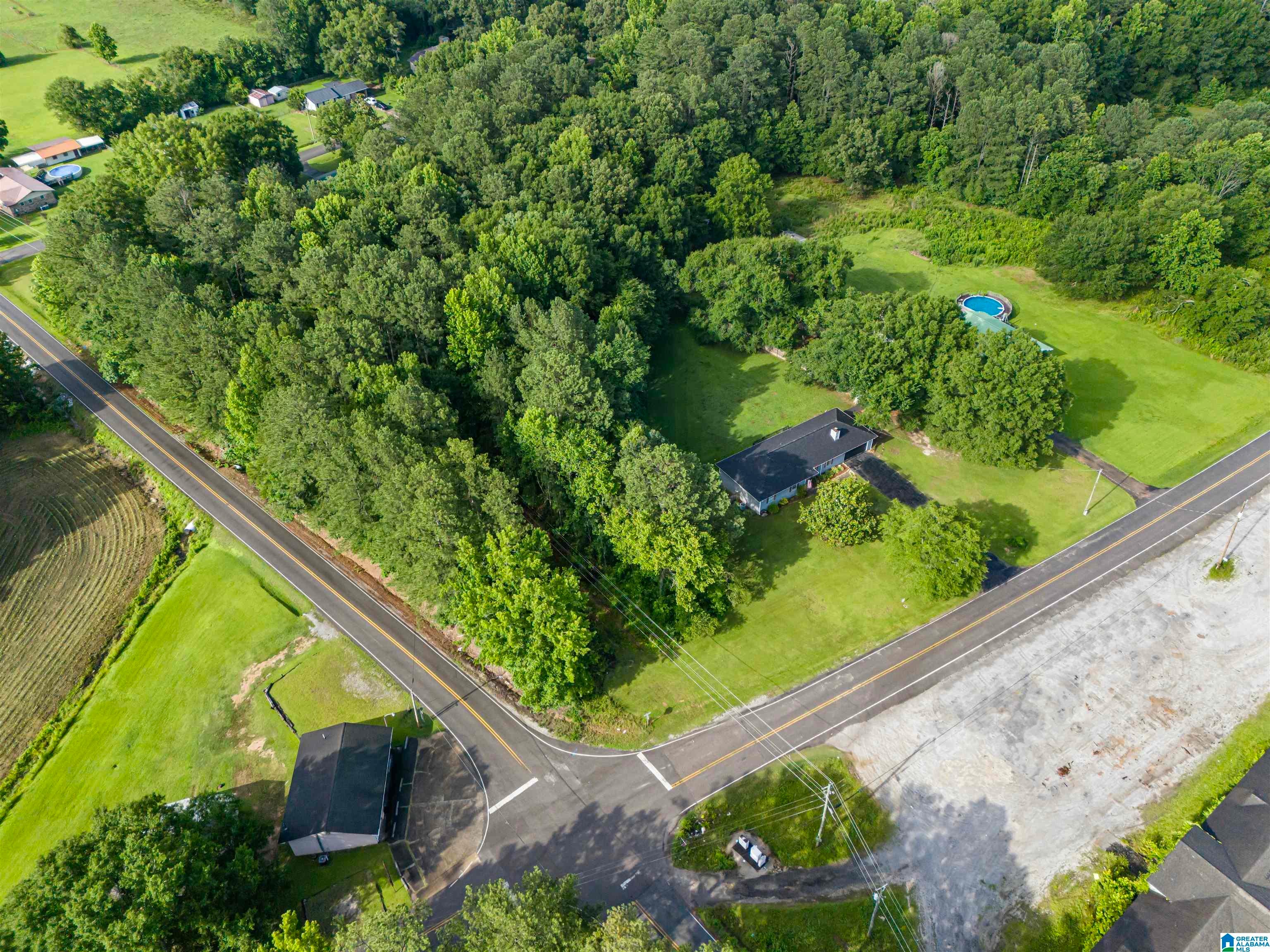 33 CEDAR SPRINGS DRIVE