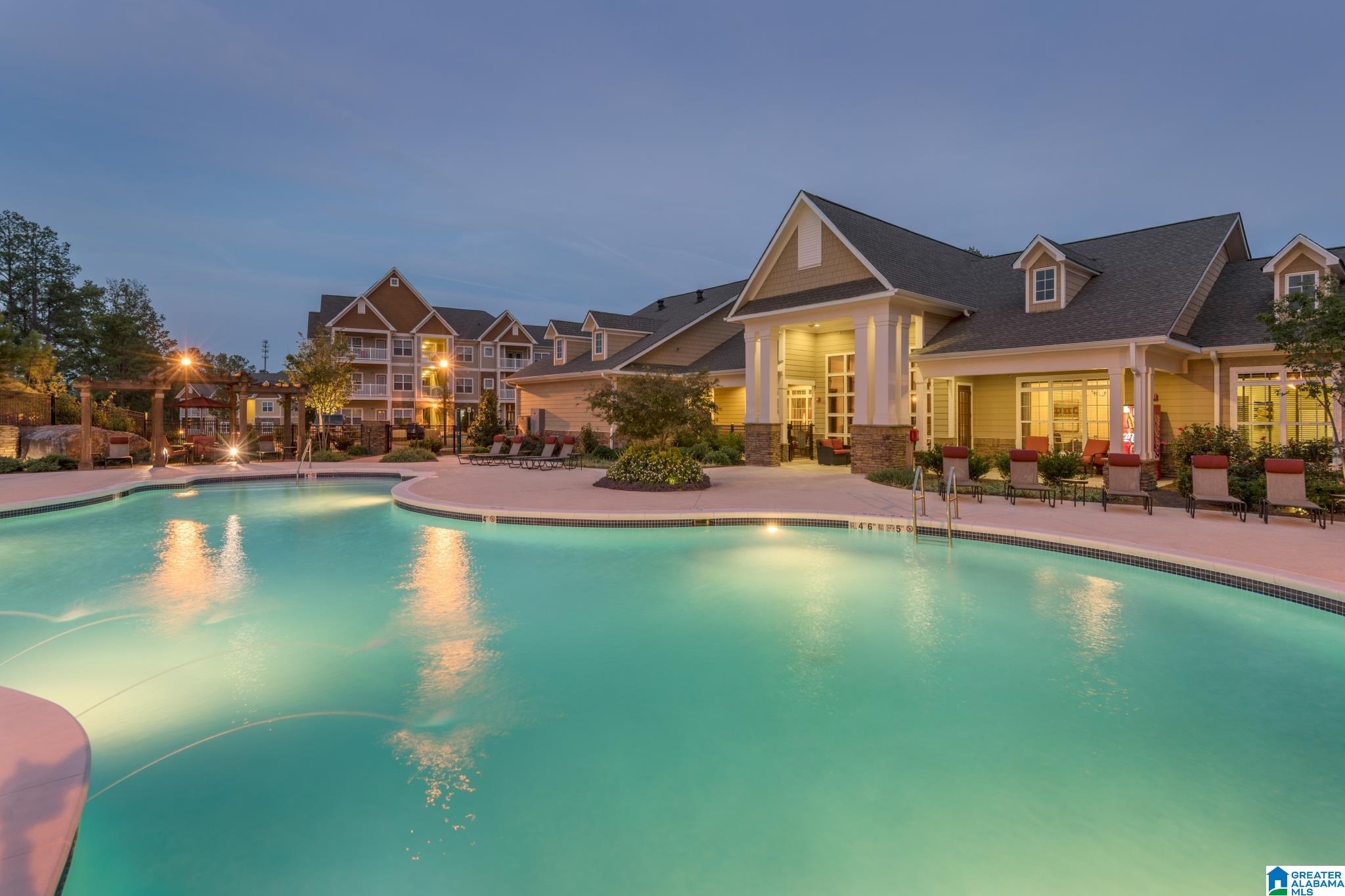 2000 ASHBY LANE 2911