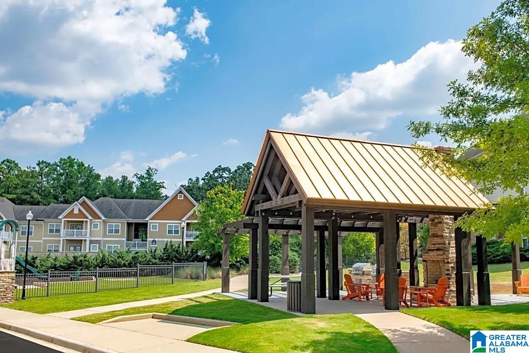 2000 ASHBY LANE 2911