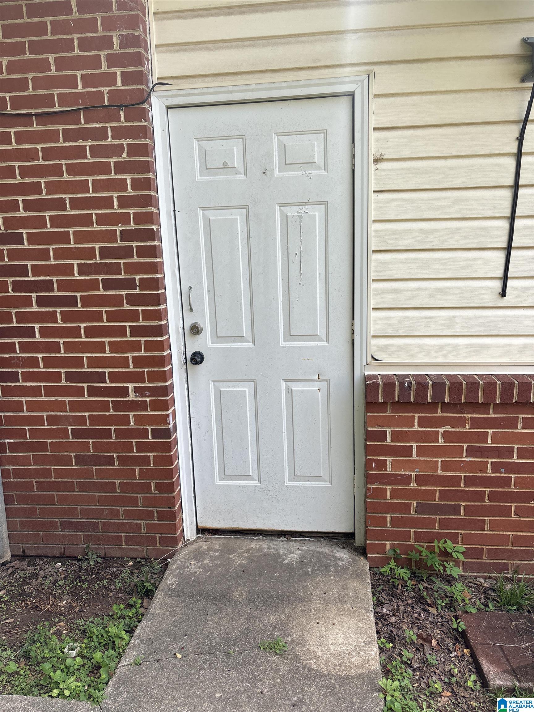 204 E HAVEN DRIVE
