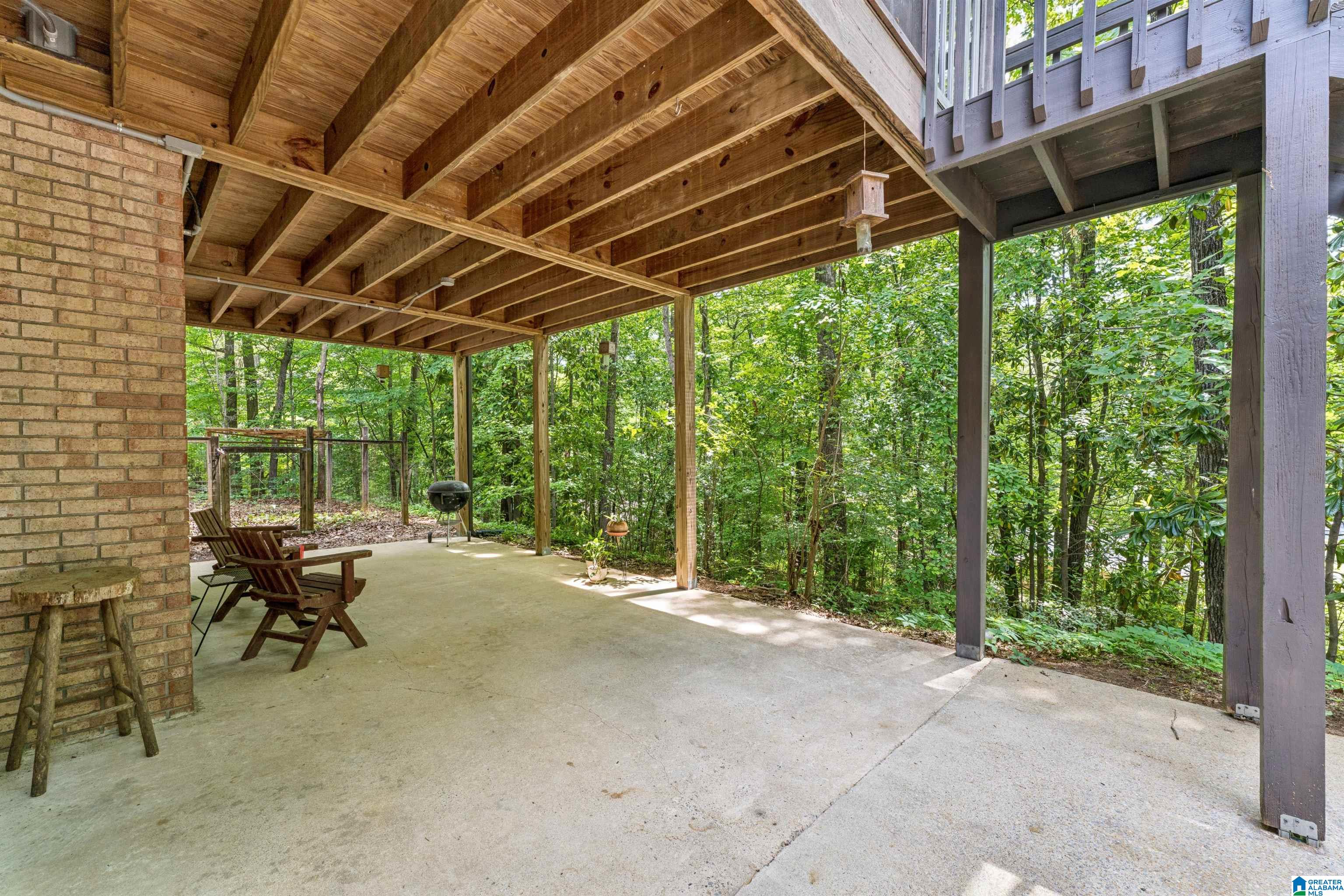 205 HILLSIDE DRIVE
