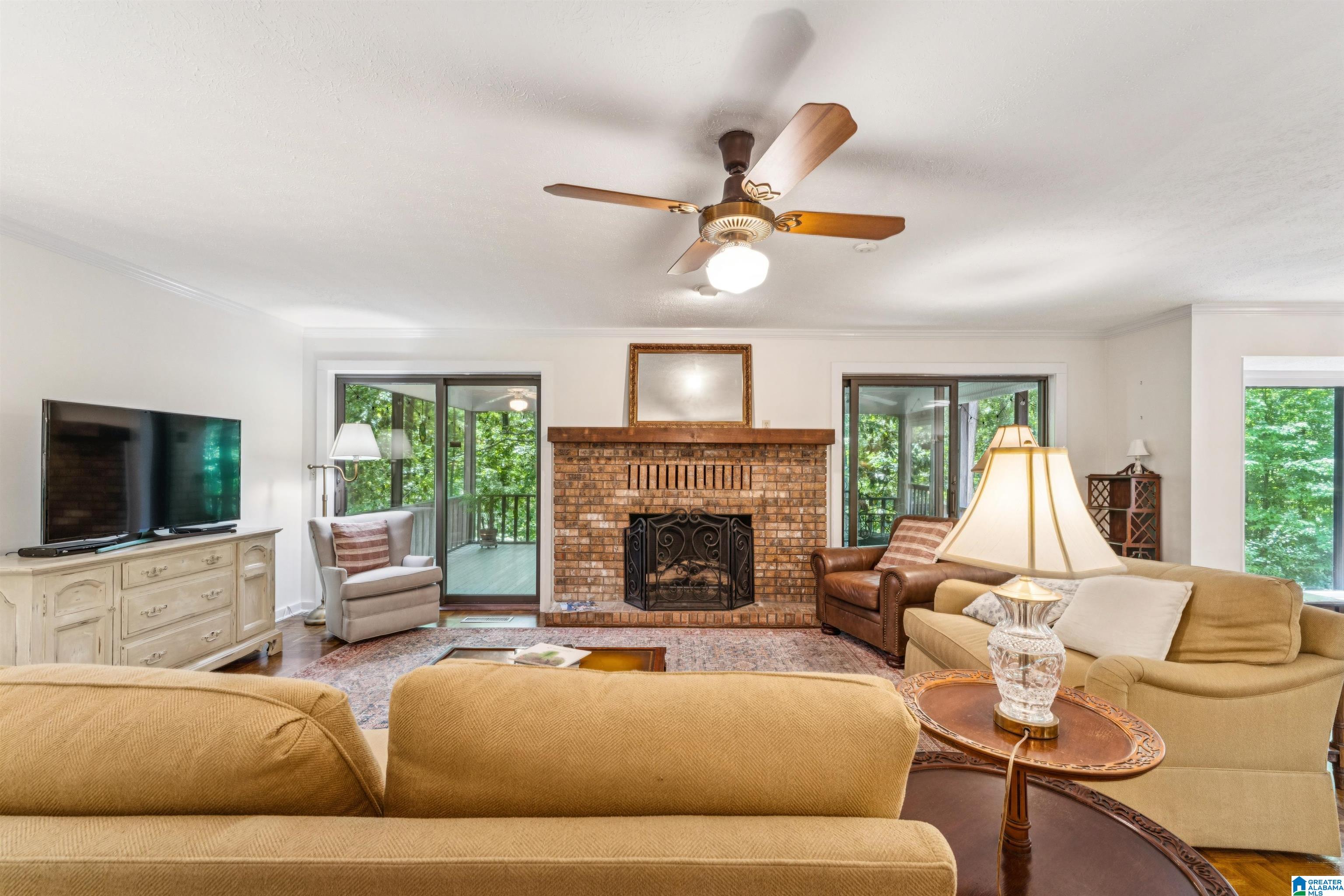 205 HILLSIDE DRIVE