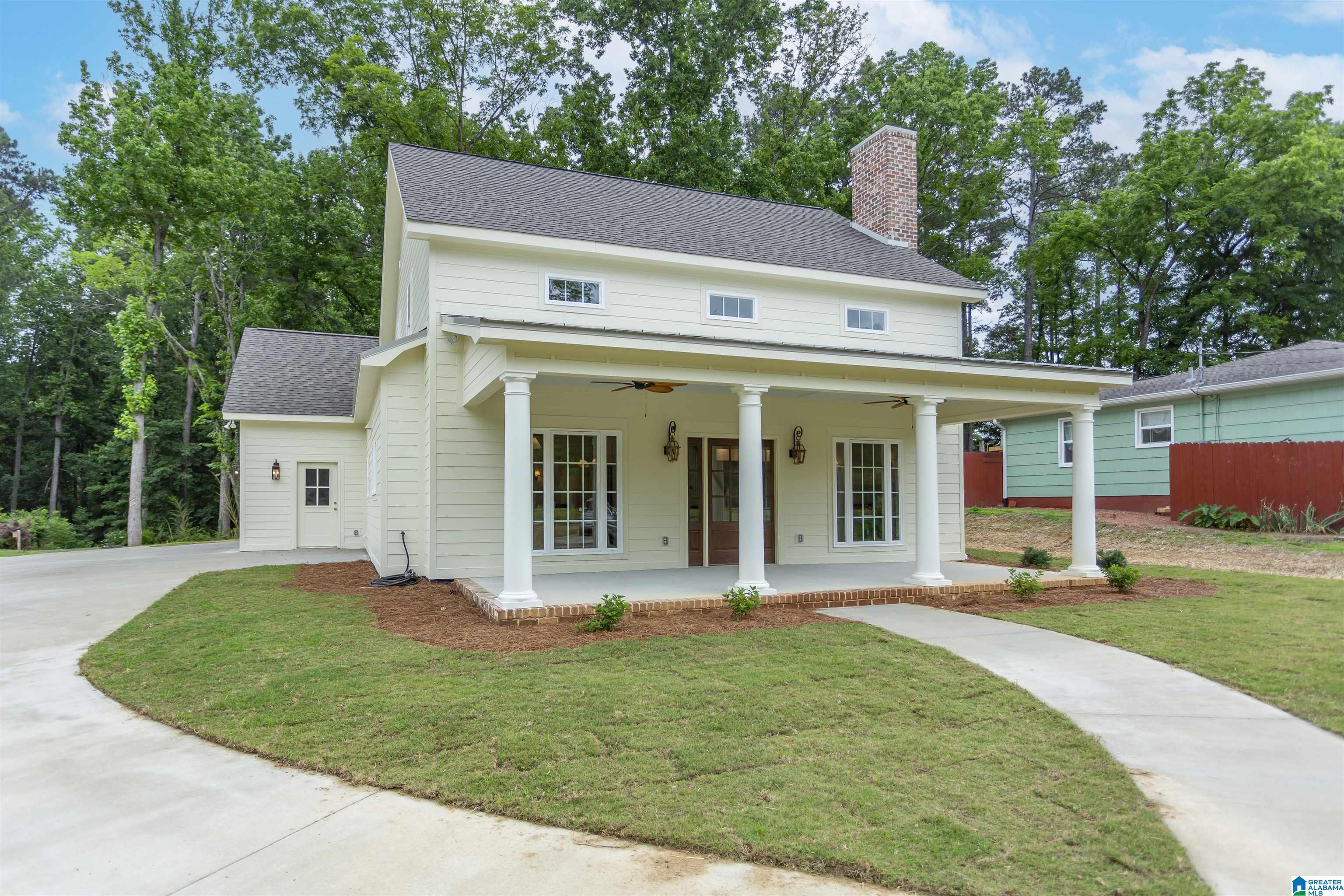 1913 MONCRIEF ROAD