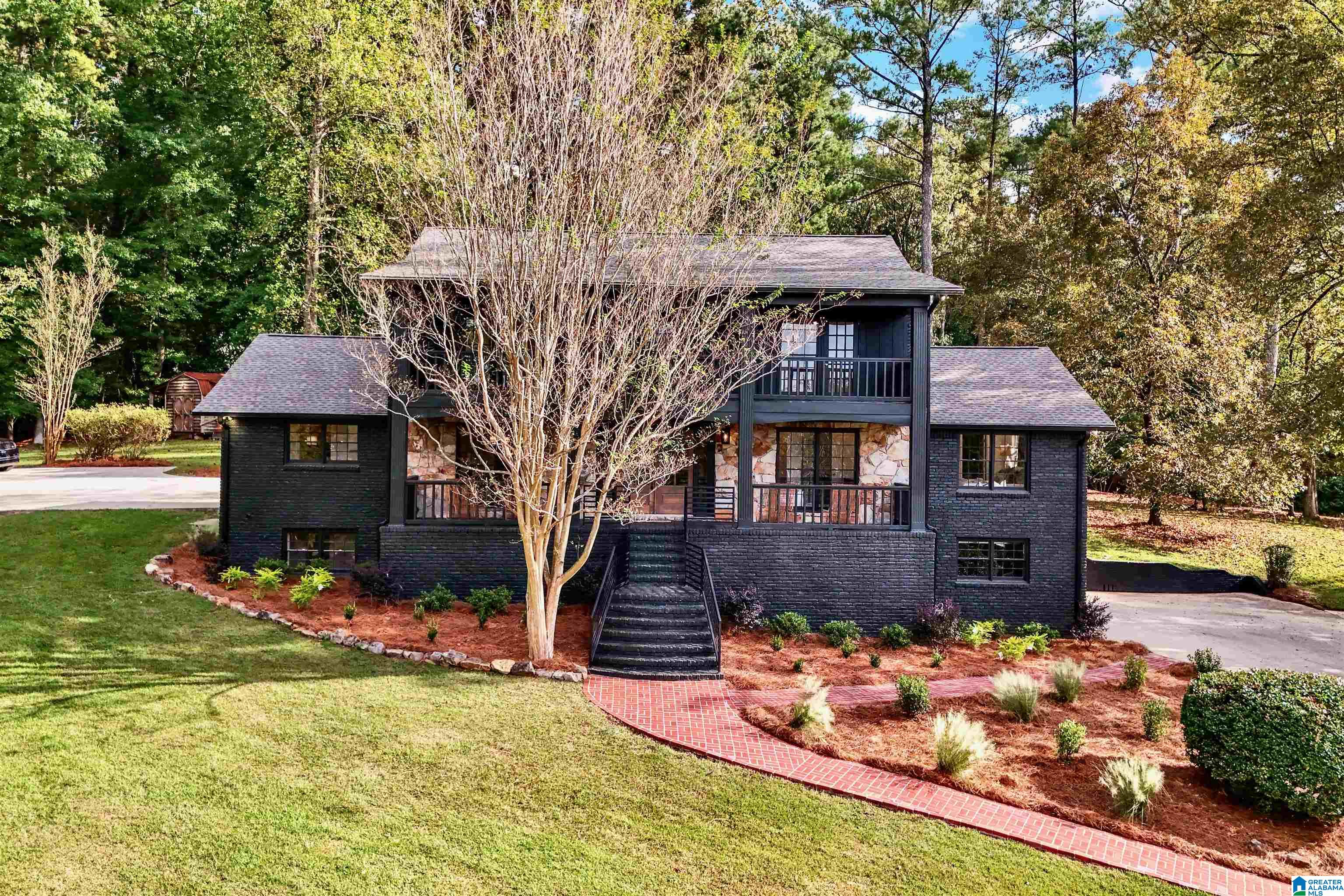 2849 FIVE OAKS LANE